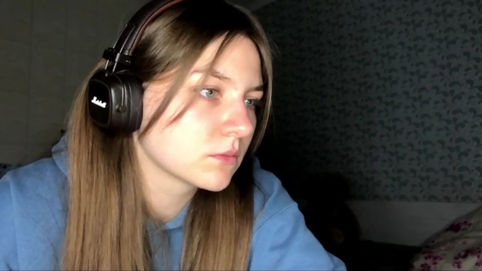 Gallery image thumbnail from OliviEve's myfreecams stream on, 02/06/2025, 24:42 image 8 of 20
