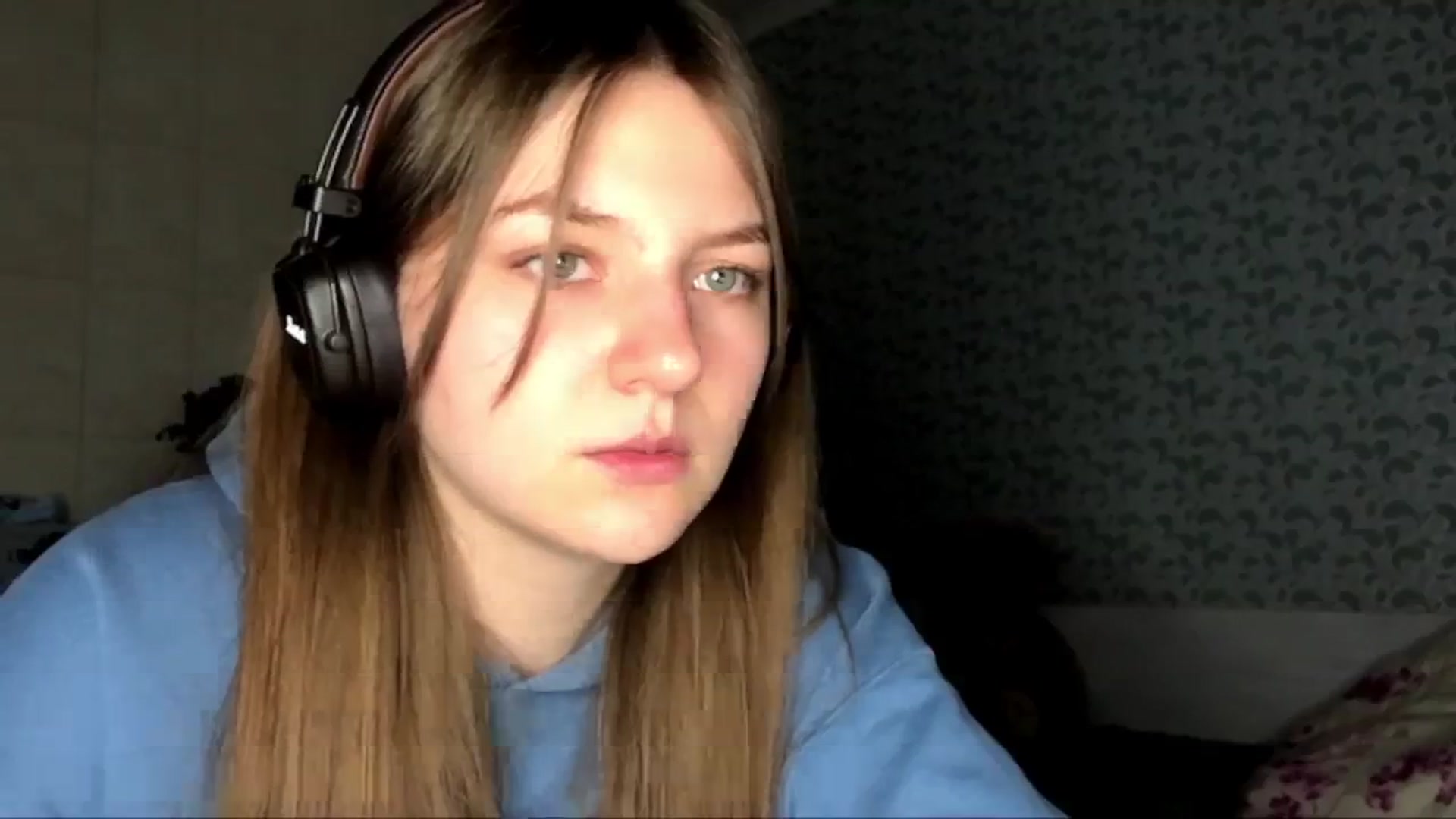 Gallery image thumbnail from OliviEve's myfreecams stream on, 02/06/2025, 24:42 image 10 of 20