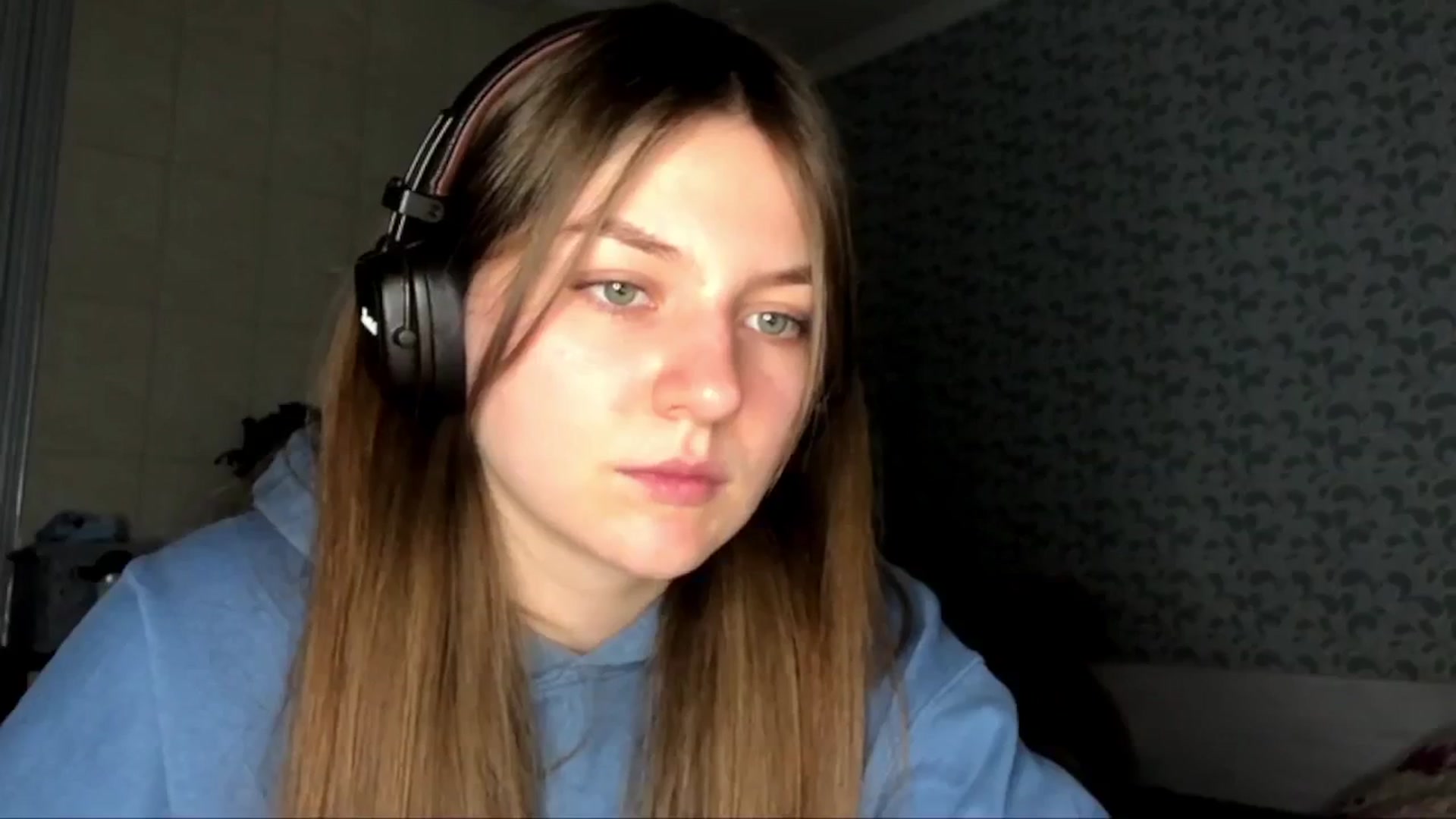 Gallery image thumbnail from OliviEve's myfreecams stream on, 02/06/2025, 24:42 image 13 of 20