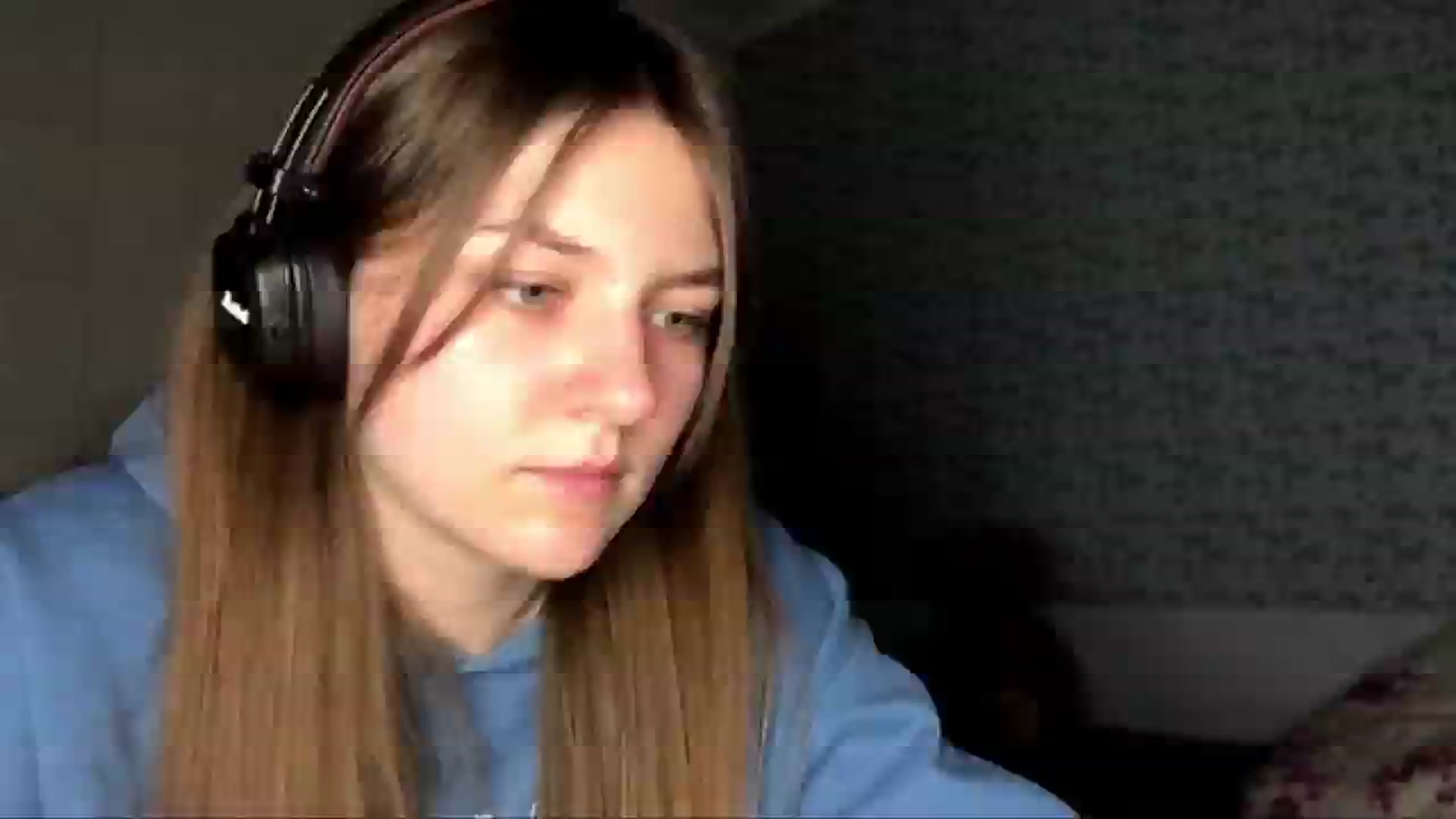 Gallery image thumbnail from OliviEve's myfreecams stream on, 02/06/2025, 24:42 image 1 of 20