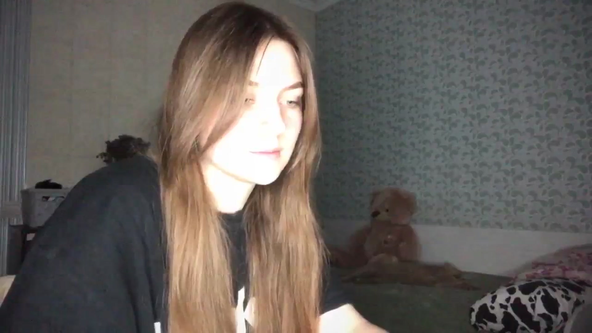 Gallery image thumbnail from OliviEve's myfreecams stream on, 02/06/2025, 20:57 image 8 of 20