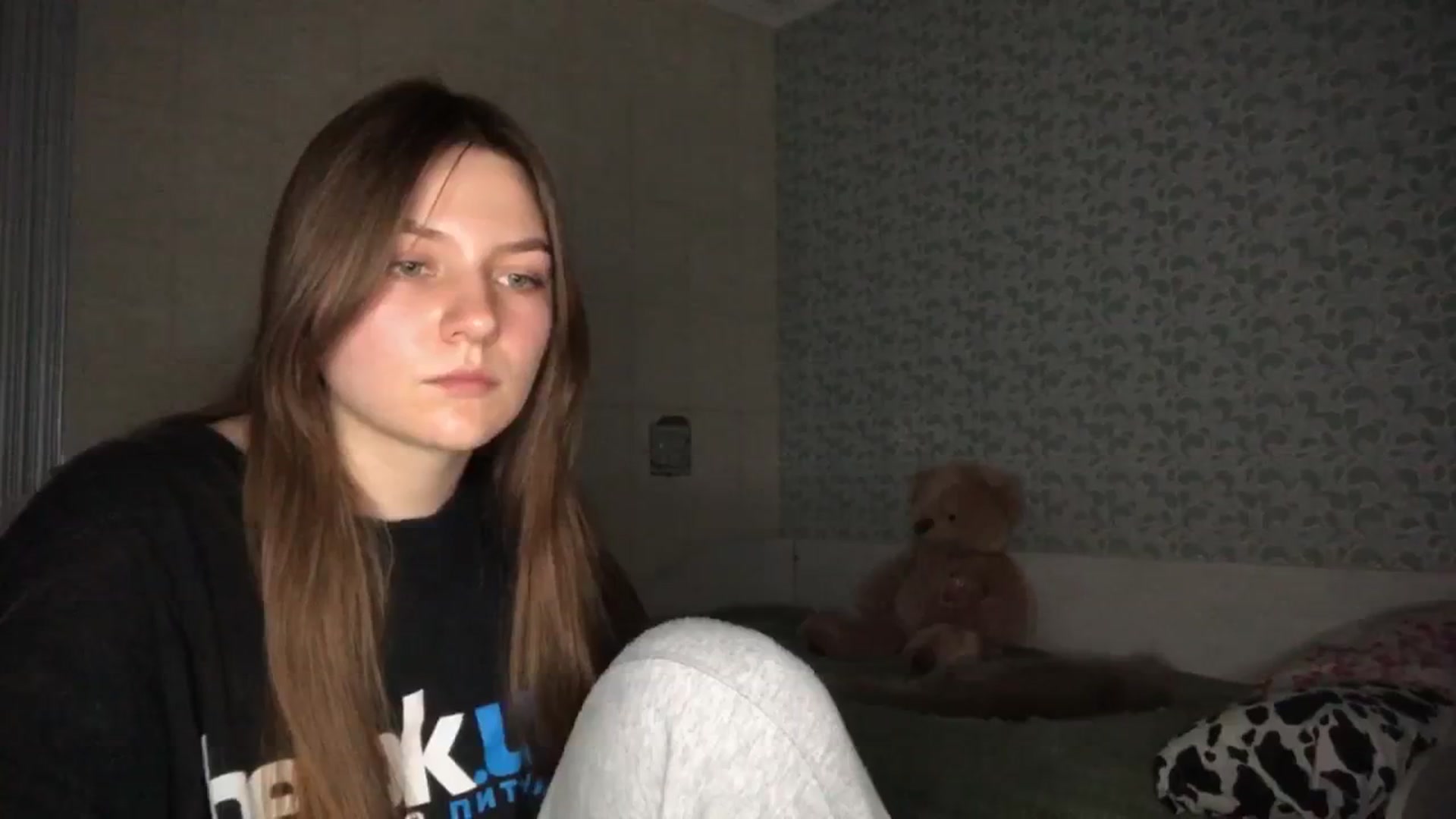 Gallery image thumbnail from OliviEve's myfreecams stream on, 02/06/2025, 20:57 image 19 of 20