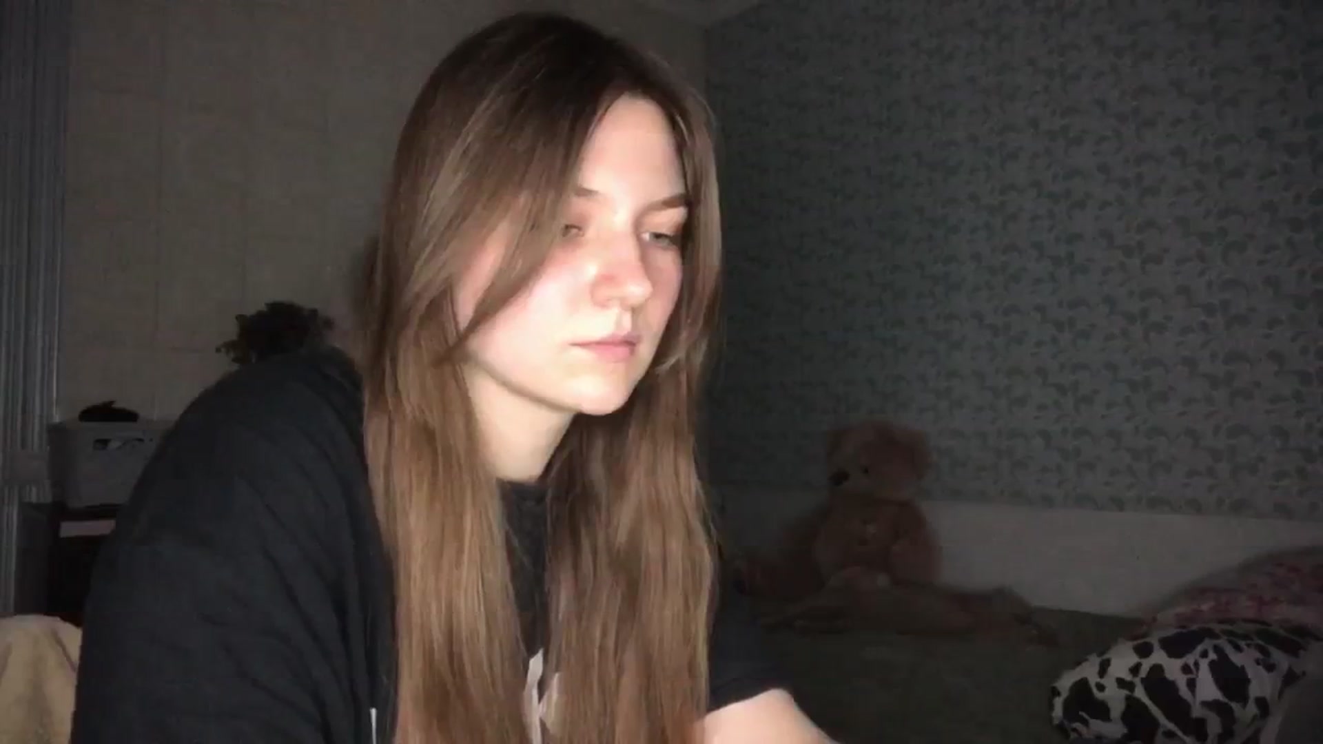 Gallery image thumbnail from OliviEve's myfreecams stream on, 02/06/2025, 20:57 image 7 of 20