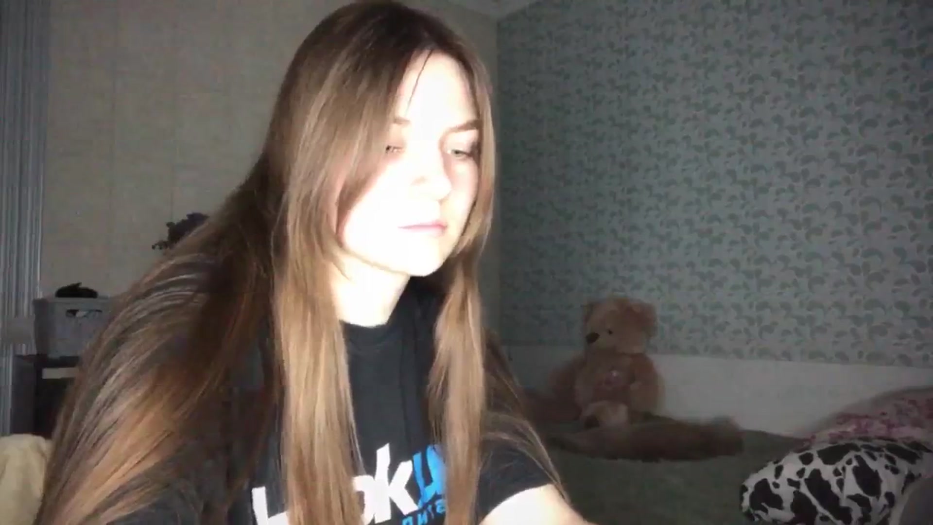 Gallery image thumbnail from OliviEve's myfreecams stream on, 02/06/2025, 20:57 image 10 of 20