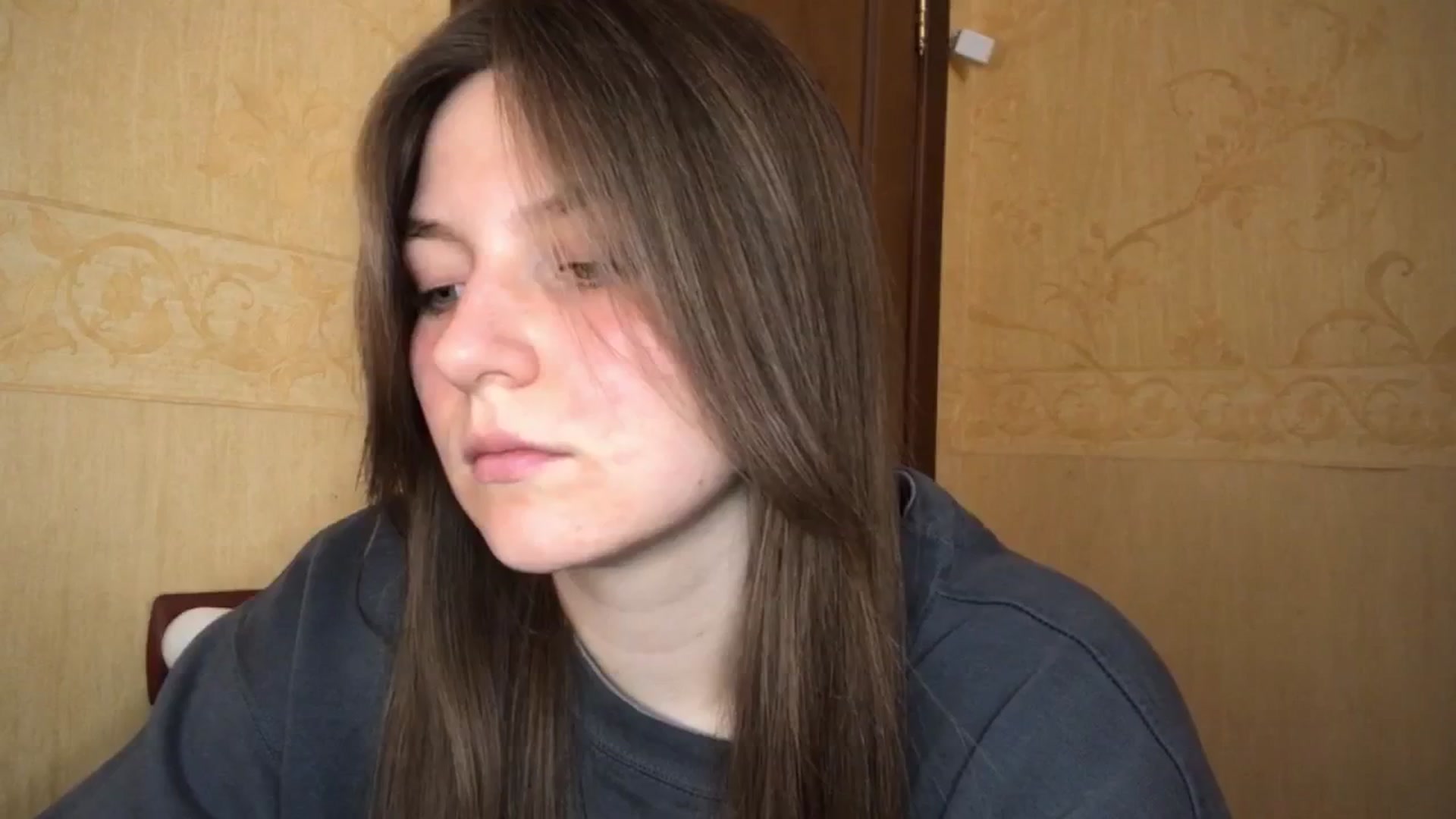 Gallery image thumbnail from OliviEve's myfreecams stream on, 02/19/2025, 24:44 image 11 of 20