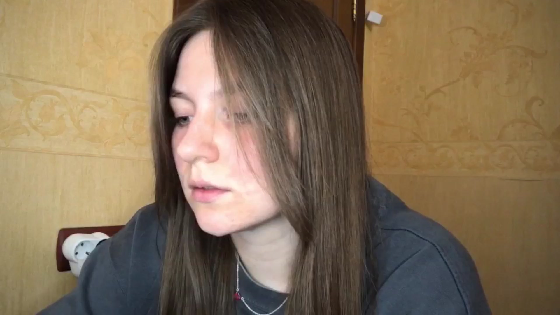Gallery image thumbnail from OliviEve's myfreecams stream on, 02/19/2025, 24:44 image 12 of 20