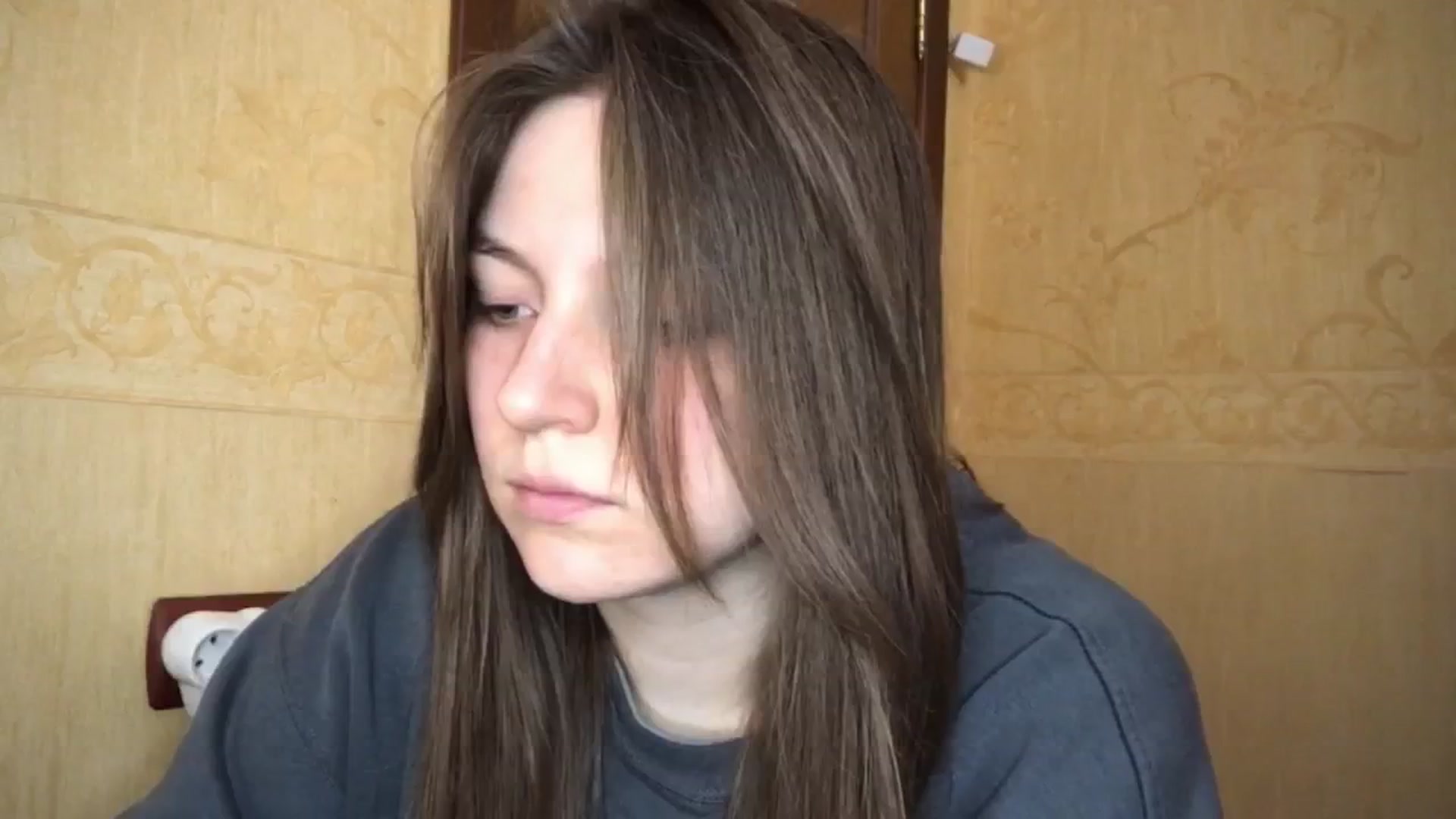 Gallery image thumbnail from OliviEve's myfreecams stream on, 02/19/2025, 24:44 image 6 of 20