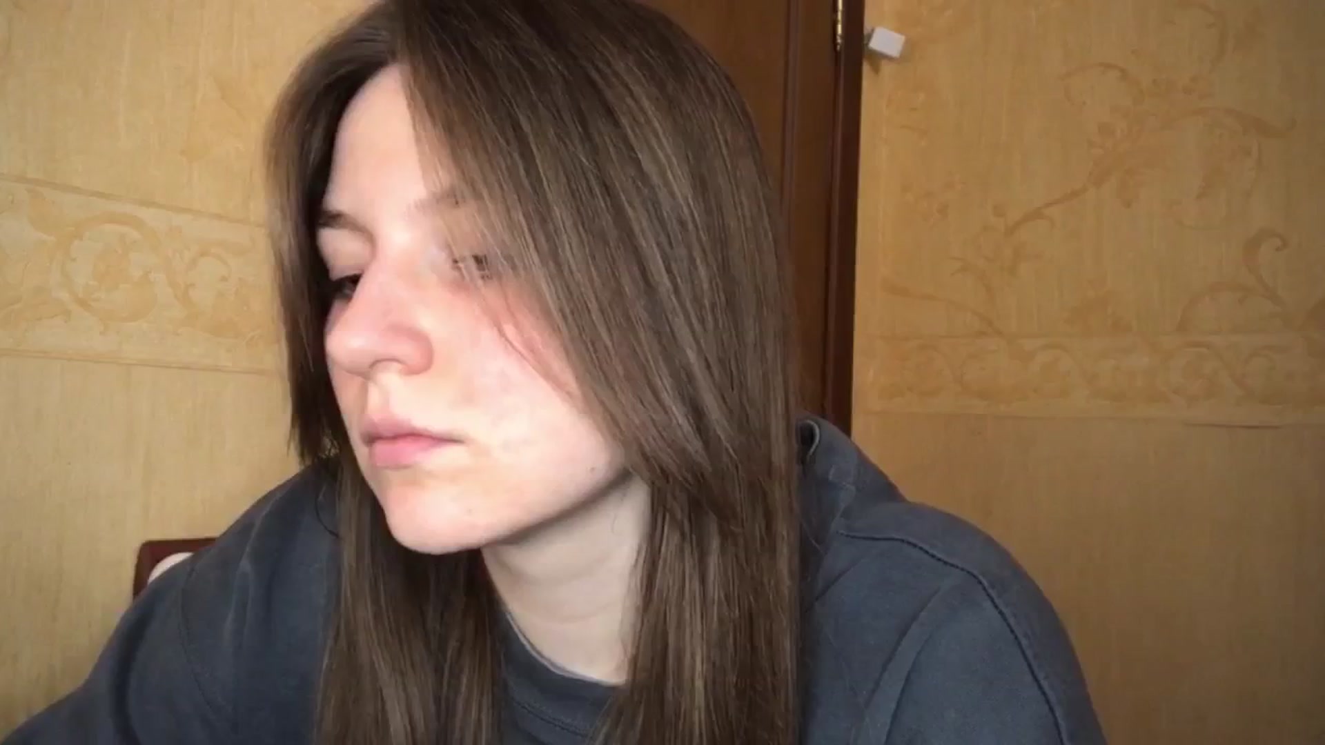 Gallery image thumbnail from OliviEve's myfreecams stream on, 02/19/2025, 24:44 image 10 of 20