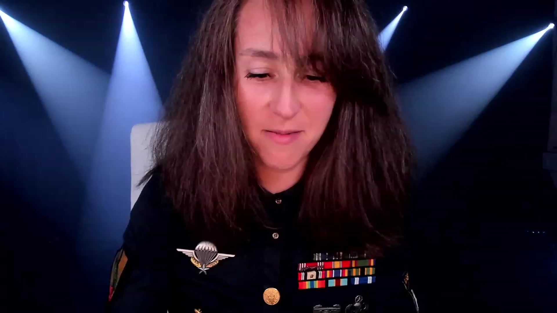 Gallery image thumbnail from Olivia's myfreecams stream on, 01/02/2024, 03:25 image 18 of 20