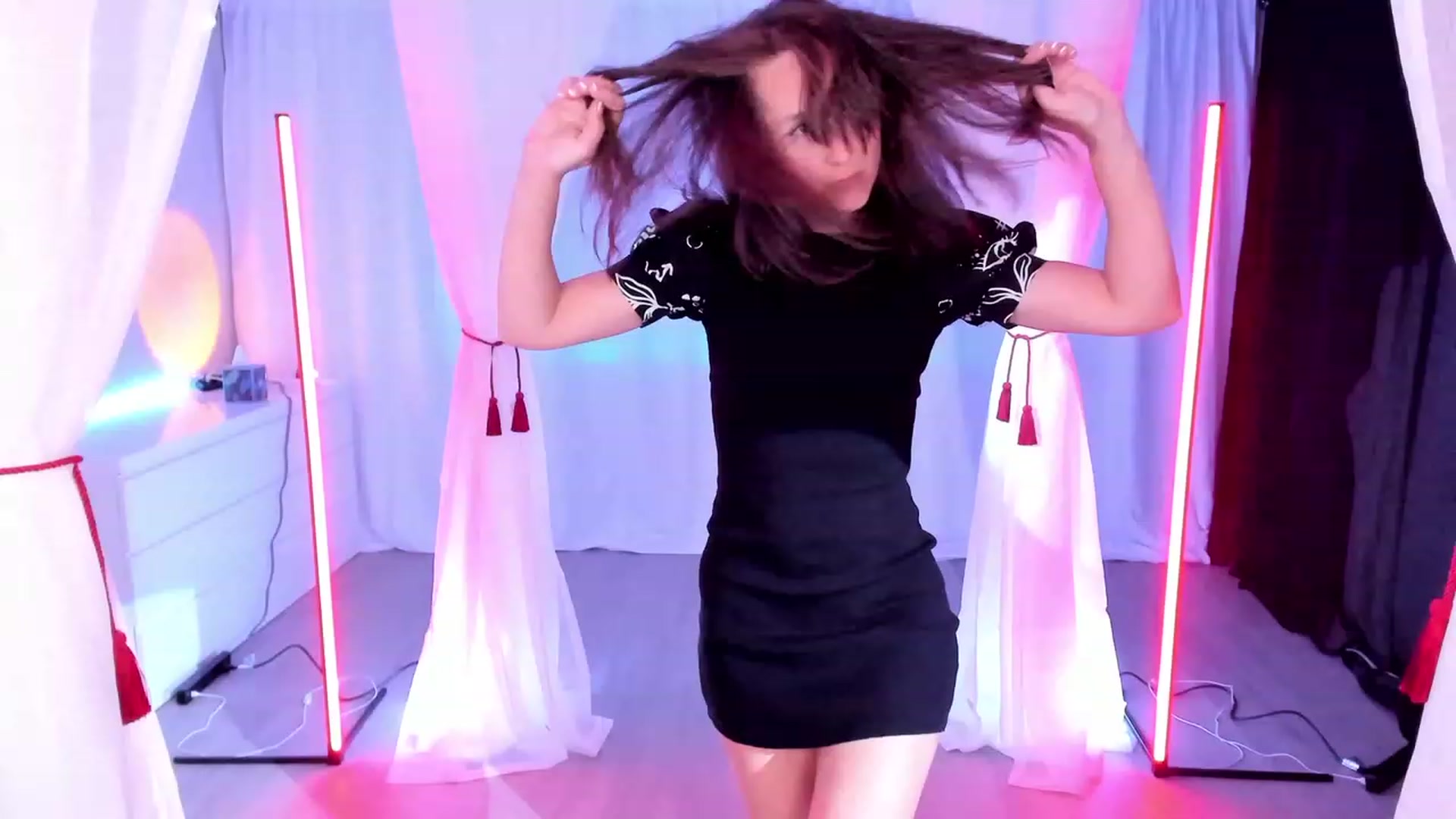 Gallery image thumbnail from Olivia's myfreecams stream on, 01/03/2024, 04:23 image 6 of 20