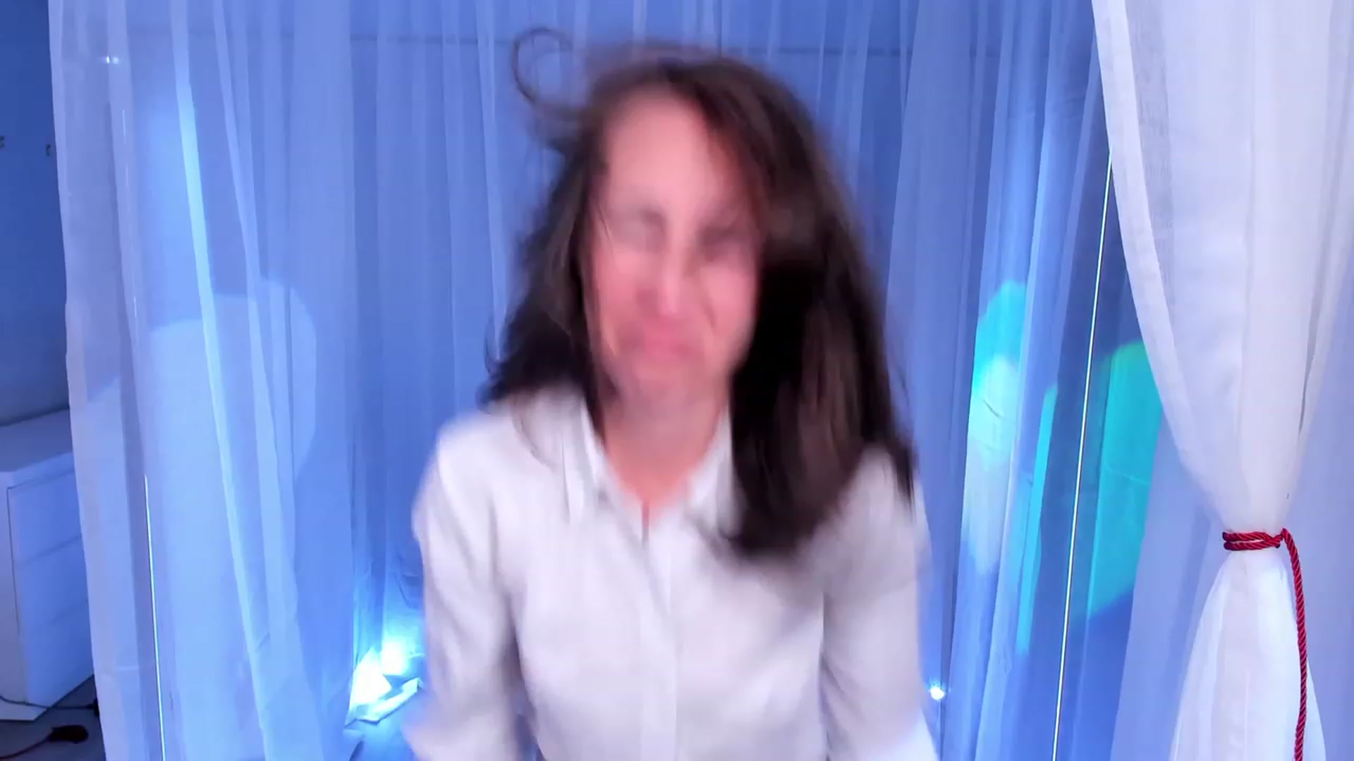 Gallery image thumbnail from Olivia's myfreecams stream on, 01/04/2024, 07:15 image 14 of 20