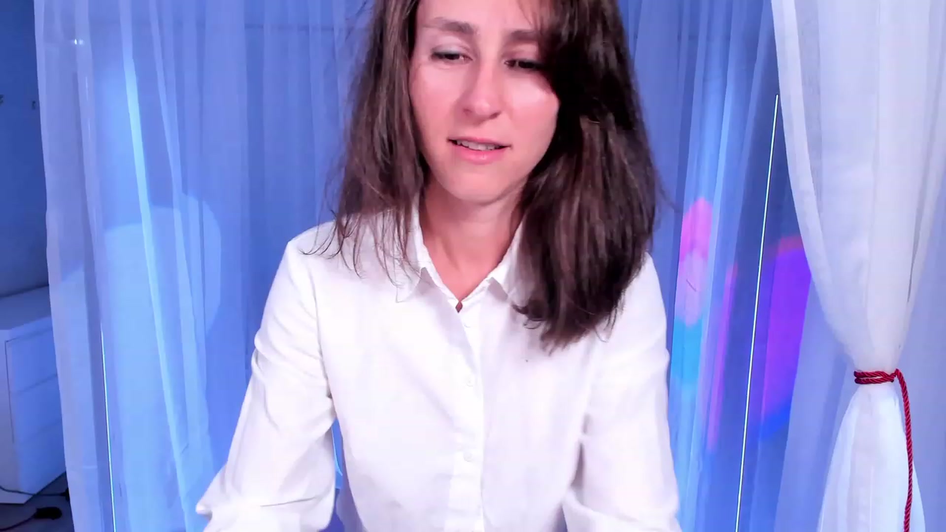 Gallery image thumbnail from Olivia's myfreecams stream on, 01/04/2024, 07:15 image 13 of 20