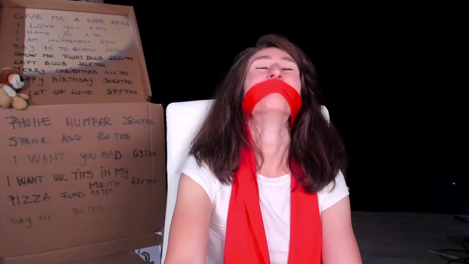 Gallery image thumbnail from Olivia's myfreecams stream on, 01/07/2024, 06:59 image 11 of 20