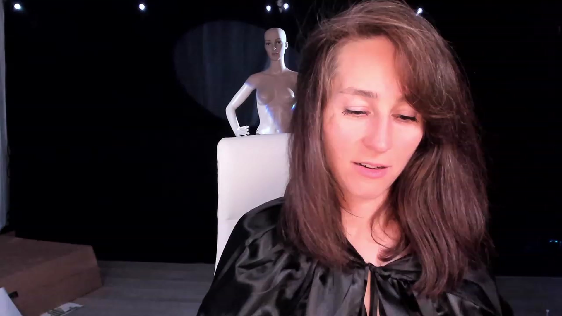 Gallery image thumbnail from Olivia's myfreecams stream on, 01/08/2024, 05:26 image 18 of 20