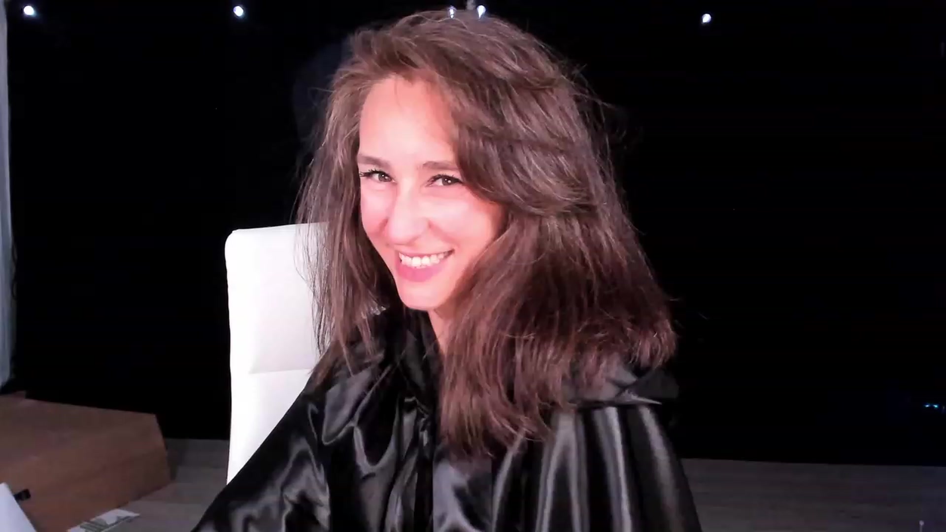 Gallery image thumbnail from Olivia's myfreecams stream on, 01/08/2024, 05:26 image 15 of 20
