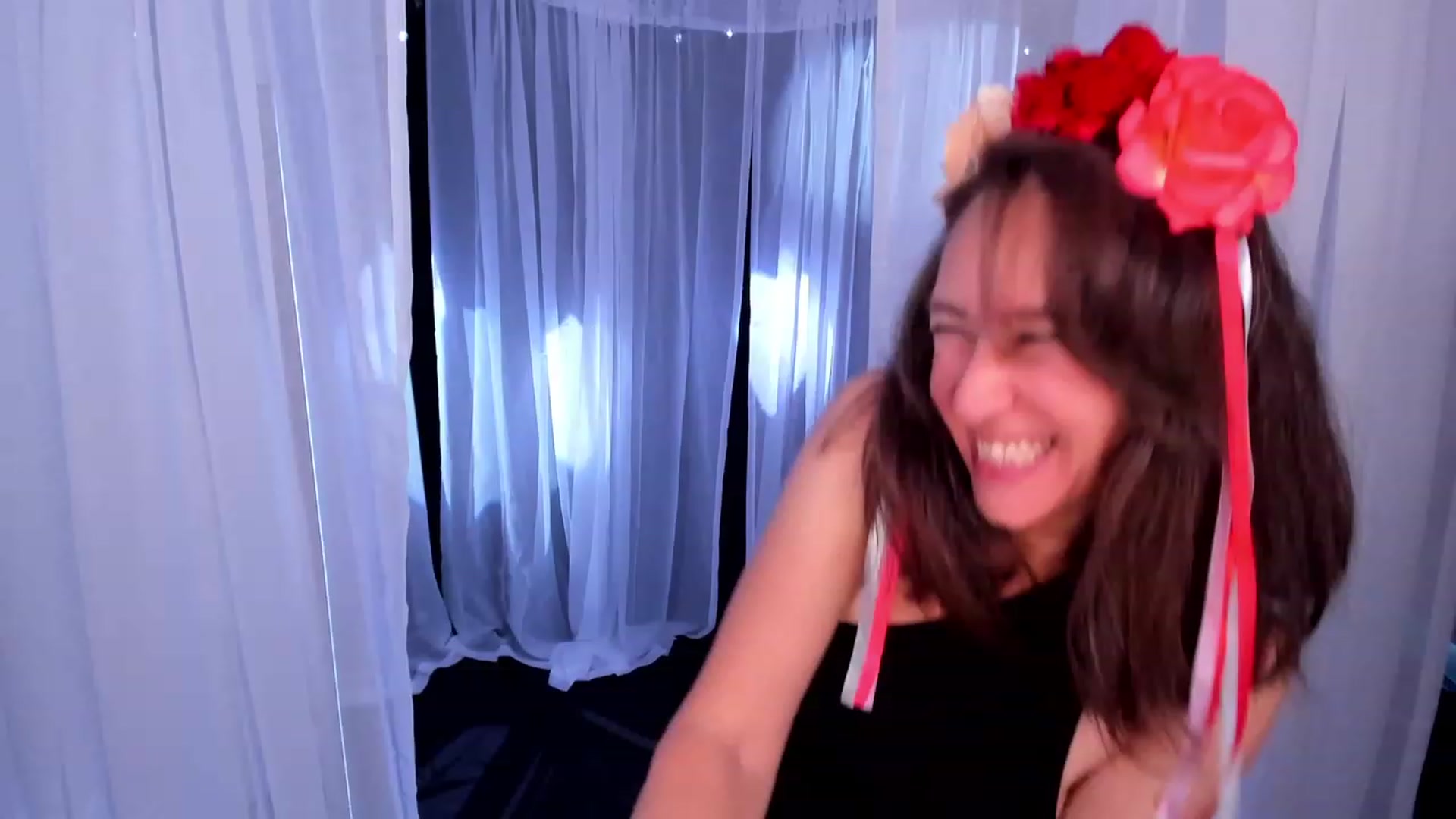 Gallery image thumbnail from Olivia's myfreecams stream on, 01/10/2024, 07:37 image 6 of 20