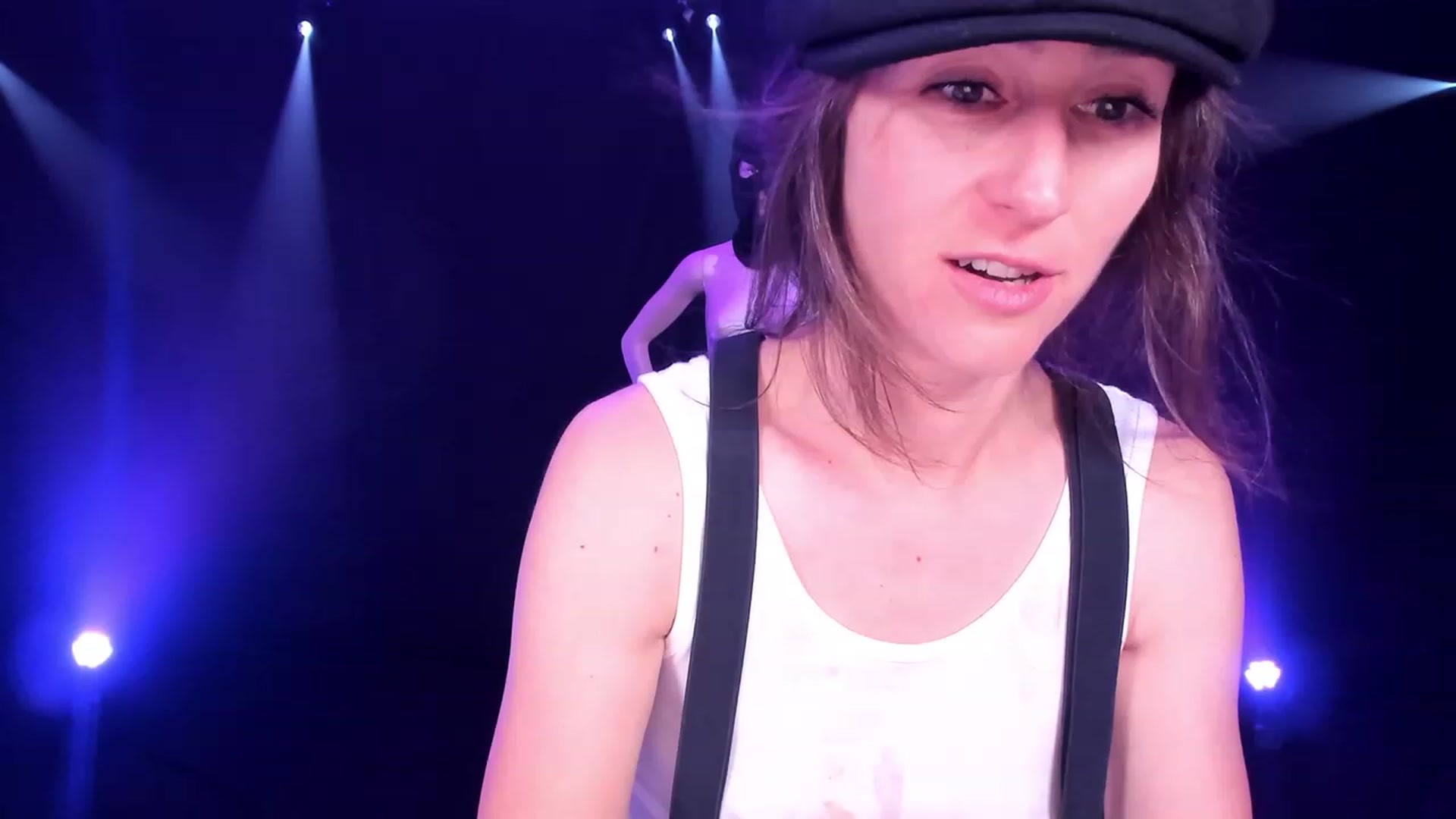 Gallery image thumbnail from Olivia's myfreecams stream on, 01/11/2024, 06:10 image 18 of 20