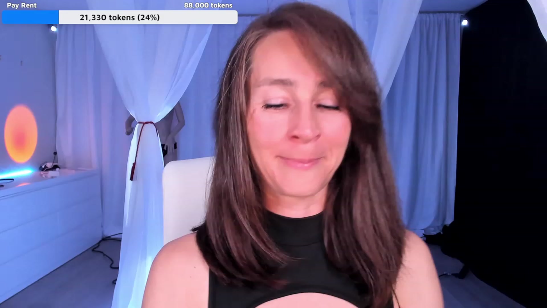 Gallery image thumbnail from Olivia's myfreecams stream on, 01/15/2024, 04:07 image 16 of 20