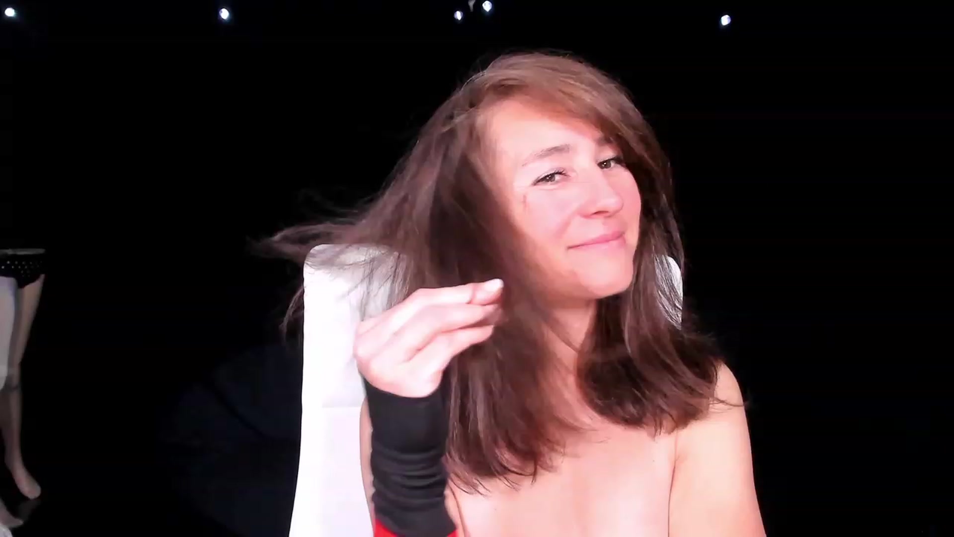 Gallery image thumbnail from Olivia's myfreecams stream on, 01/28/2024, 07:43 image 15 of 20