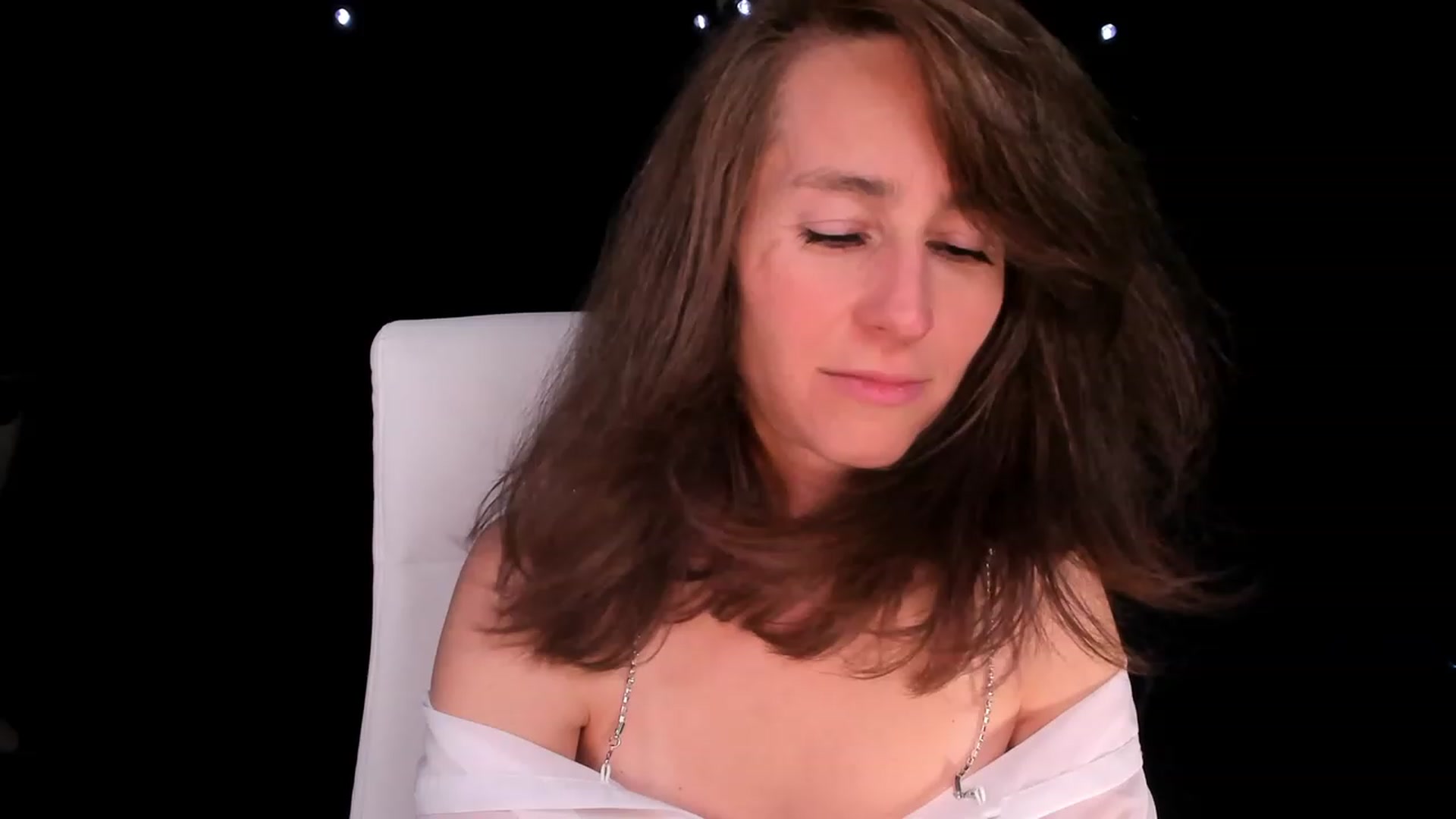 Gallery image thumbnail from Olivia's myfreecams stream on, 01/29/2024, 07:10 image 11 of 20