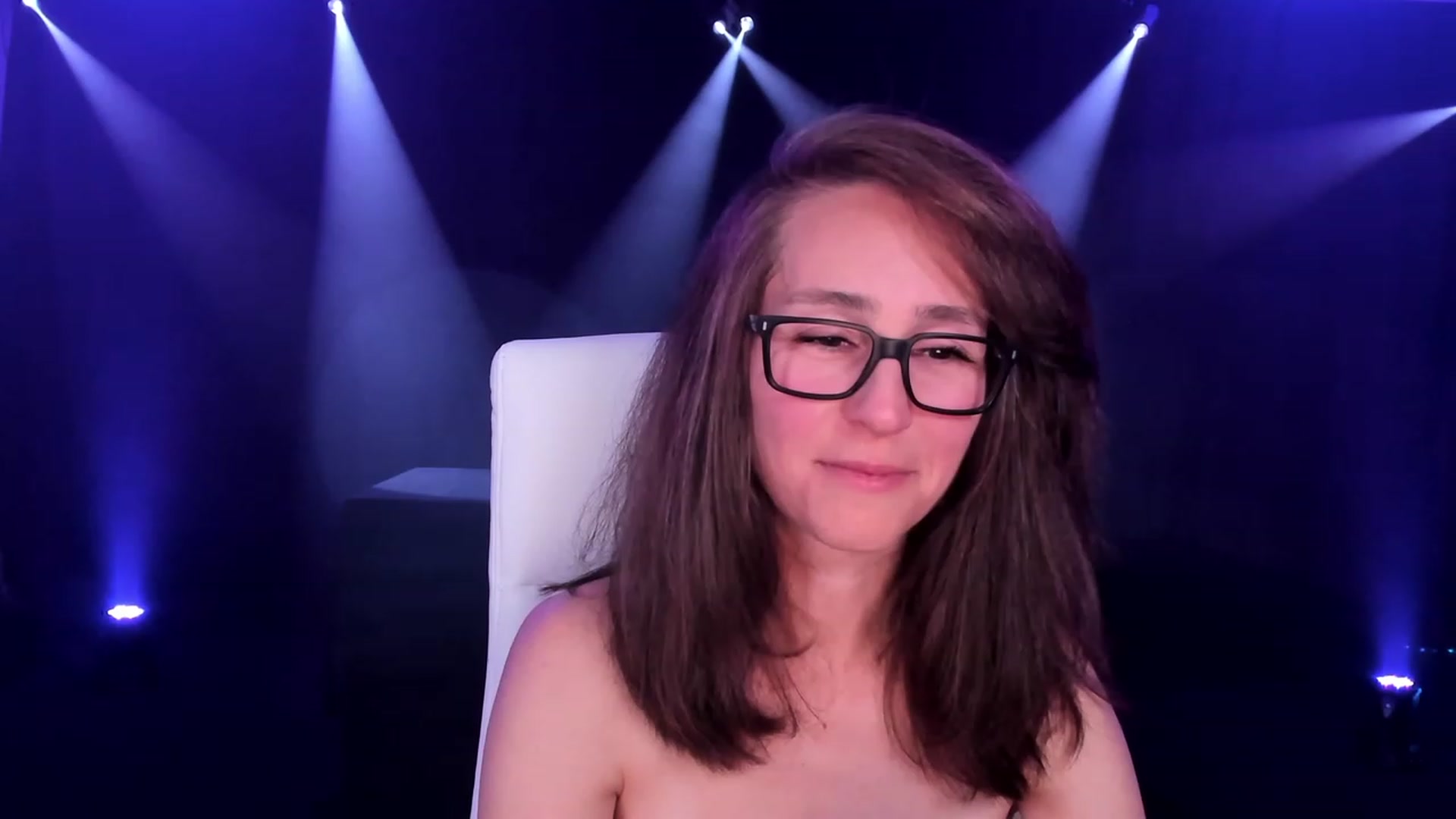Gallery image thumbnail from Olivia's myfreecams stream on, 01/31/2024, 05:18 image 15 of 20