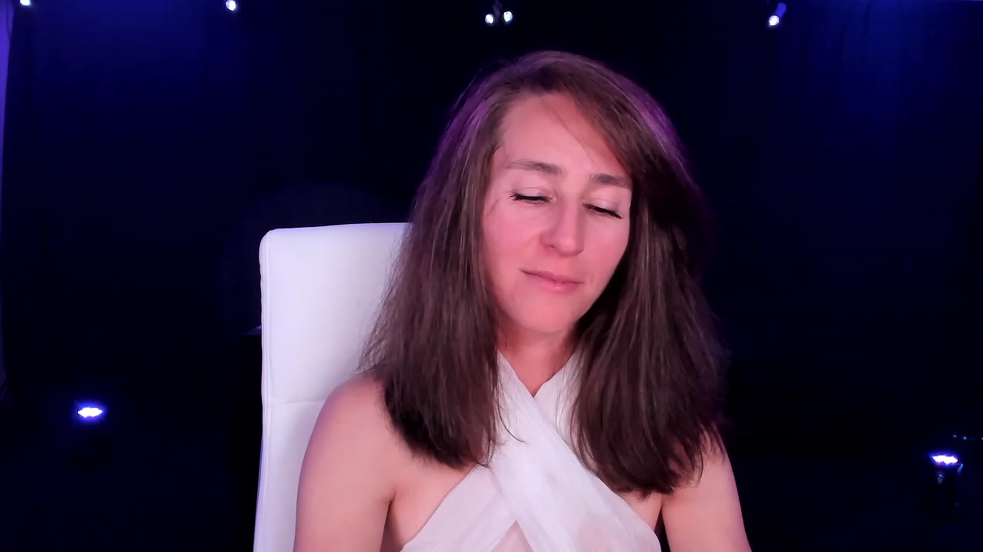 Gallery image thumbnail from Olivia's myfreecams stream on, 01/31/2024, 06:13 image 10 of 20