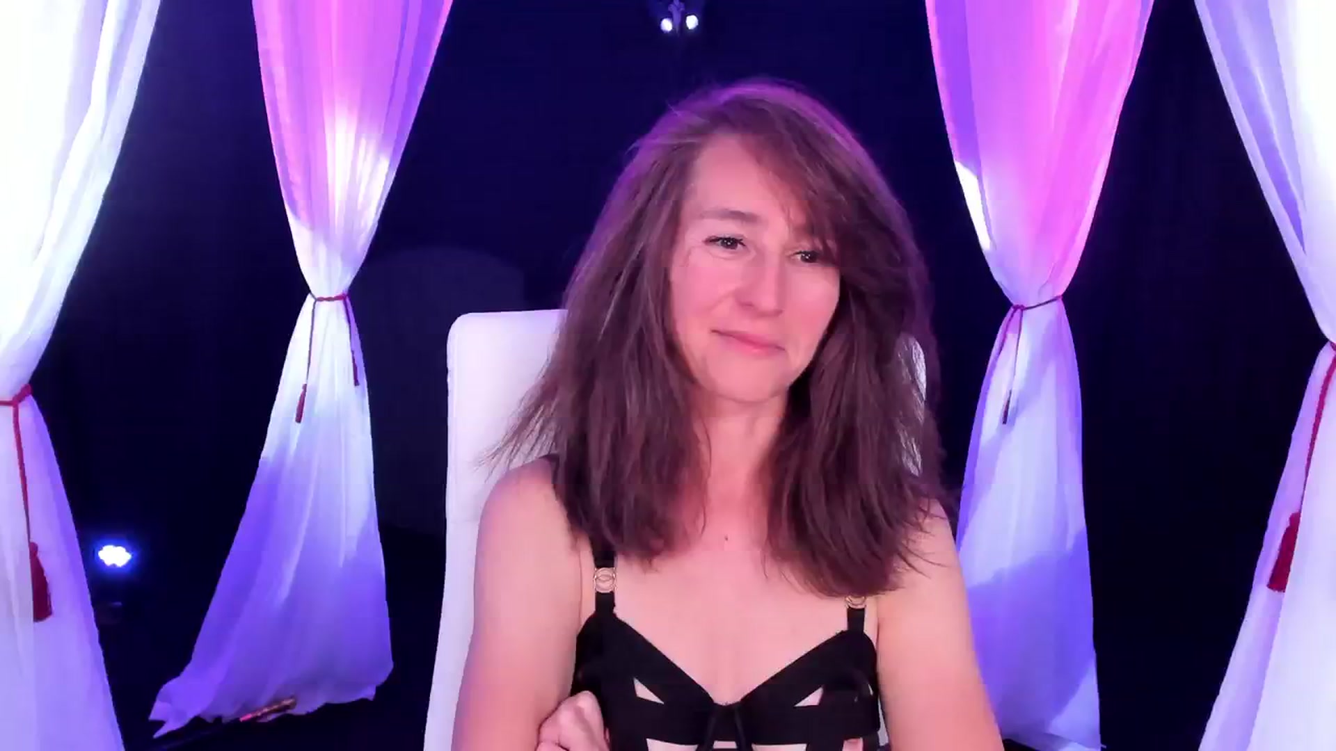 Gallery image thumbnail from Olivia's myfreecams stream on, 02/01/2024, 06:38 image 20 of 20