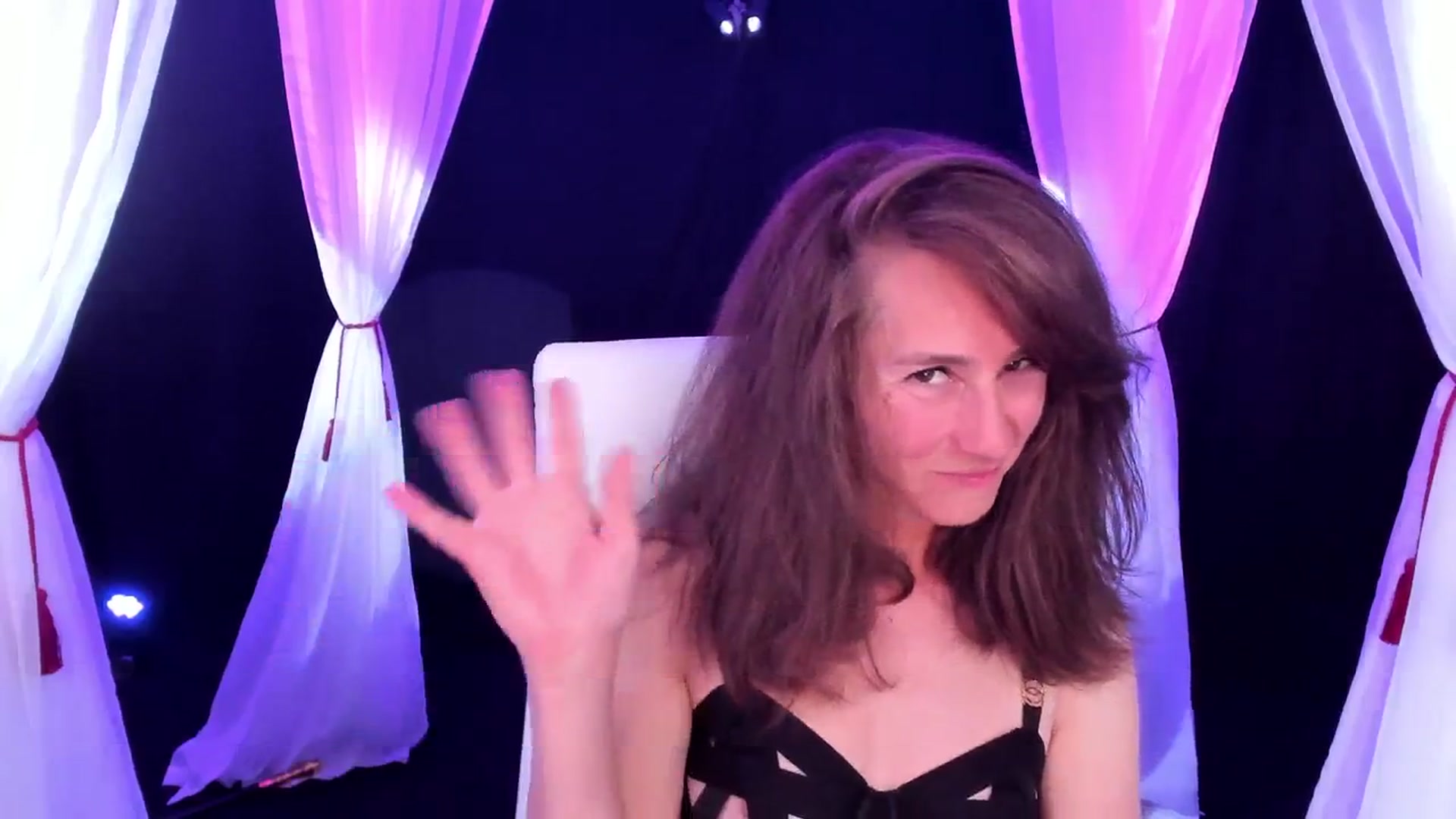 Gallery image thumbnail from Olivia's myfreecams stream on, 02/01/2024, 06:38 image 15 of 20