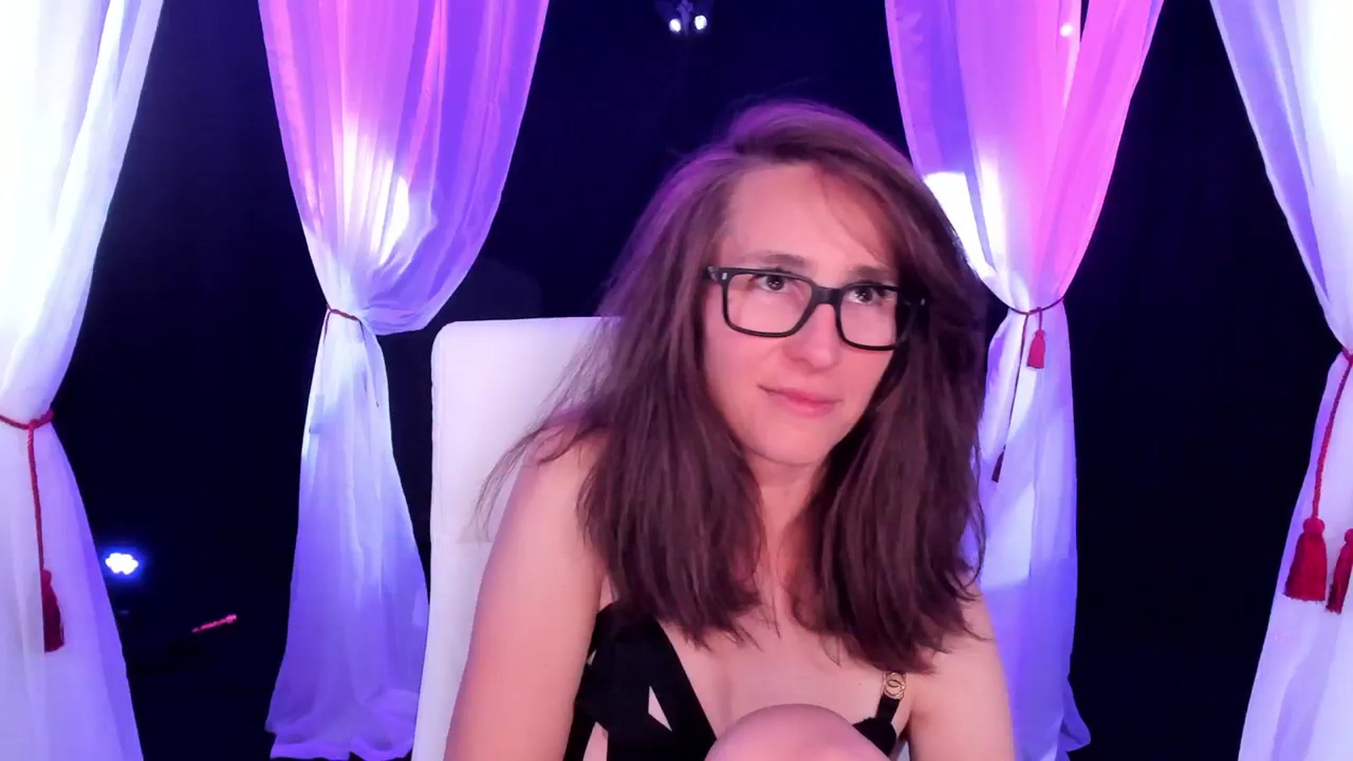 Gallery image thumbnail from Olivia's myfreecams stream on, 02/01/2024, 07:58 image 13 of 20