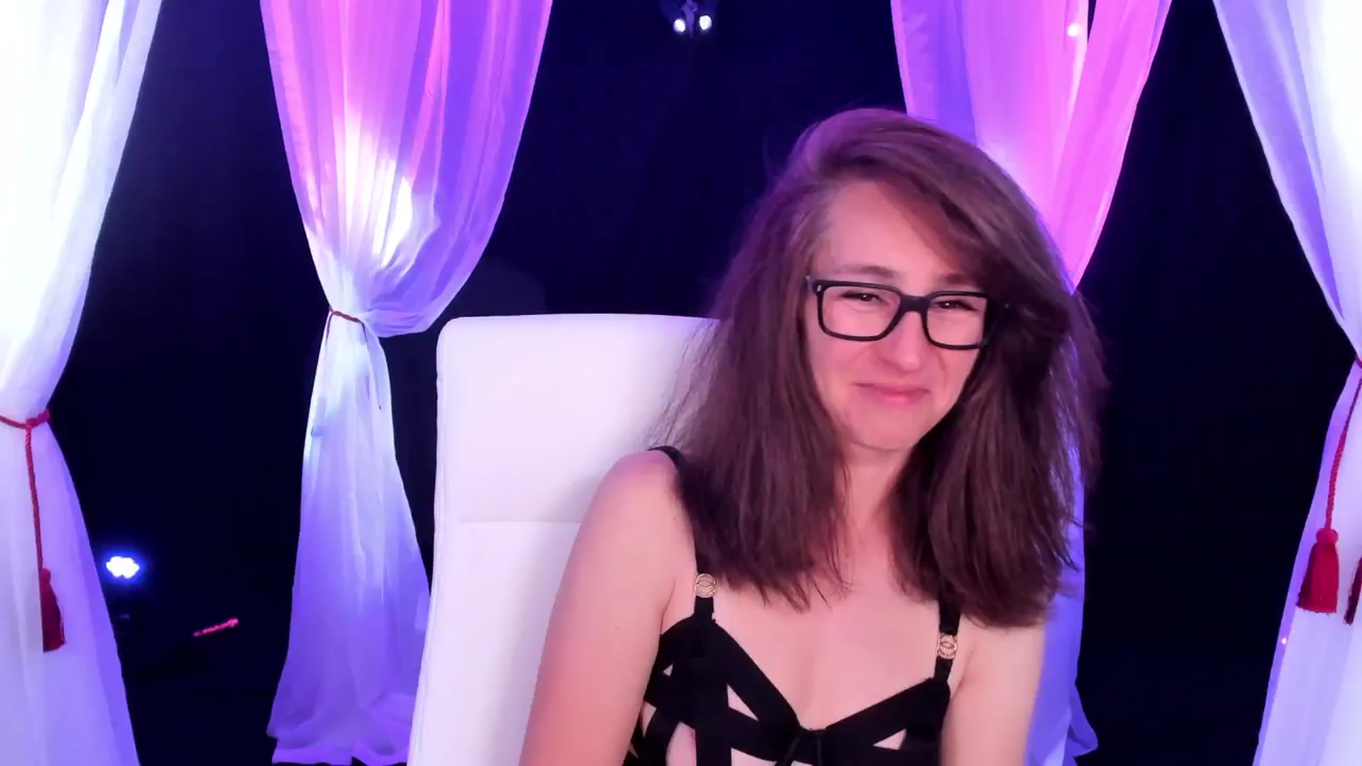 Gallery image thumbnail from Olivia's myfreecams stream on, 02/01/2024, 07:58 image 18 of 20
