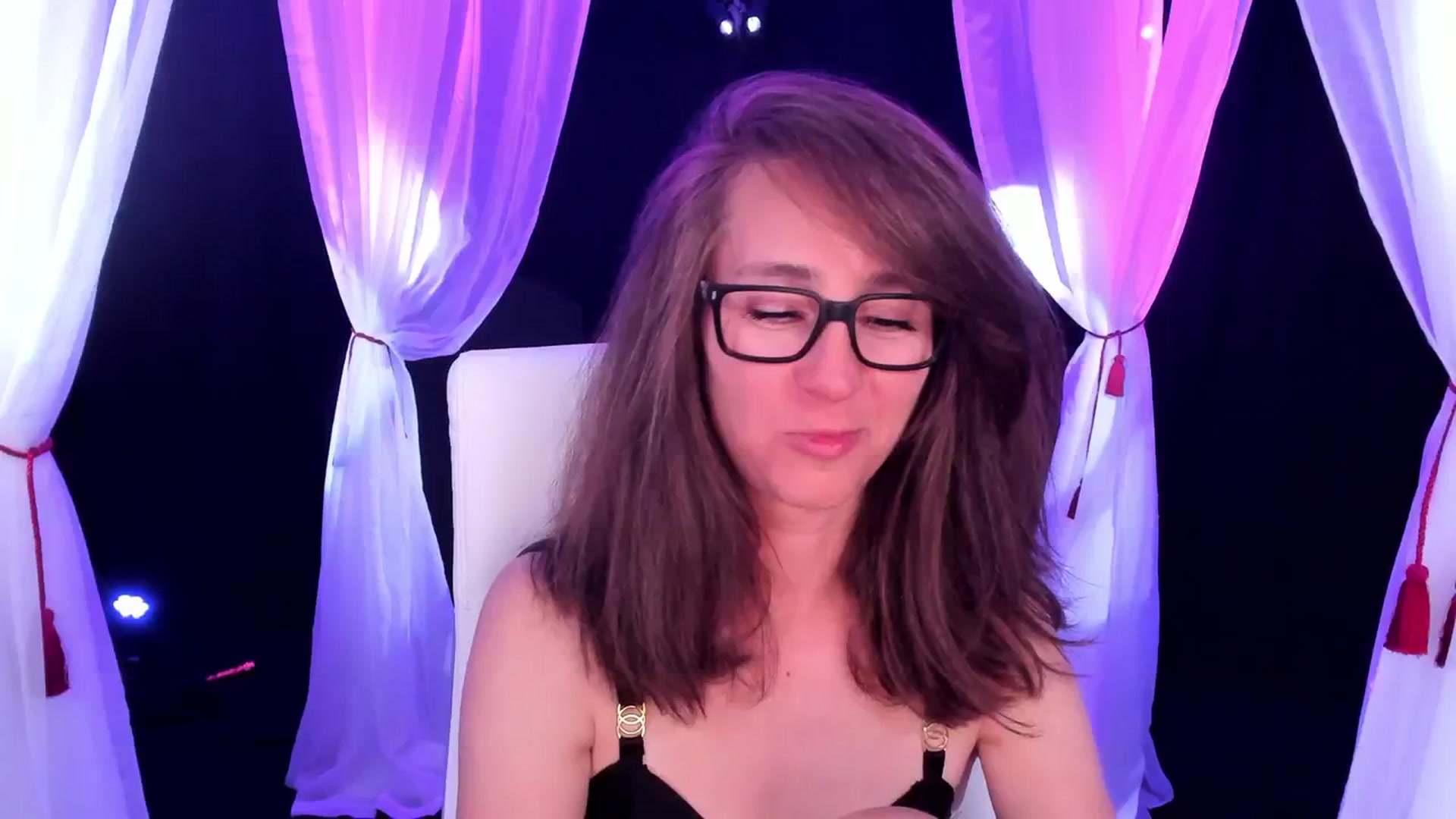 Gallery image thumbnail from Olivia's myfreecams stream on, 02/01/2024, 07:58 image 15 of 20