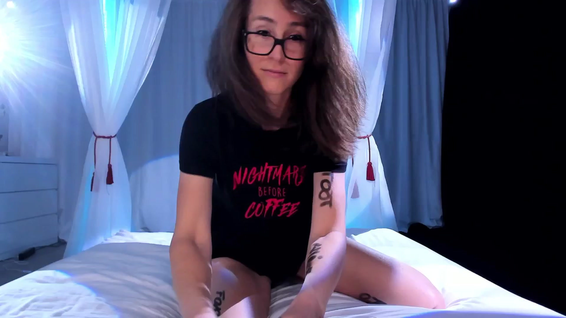 Gallery image thumbnail from Olivia's myfreecams stream on, 02/03/2024, 07:05 image 16 of 20