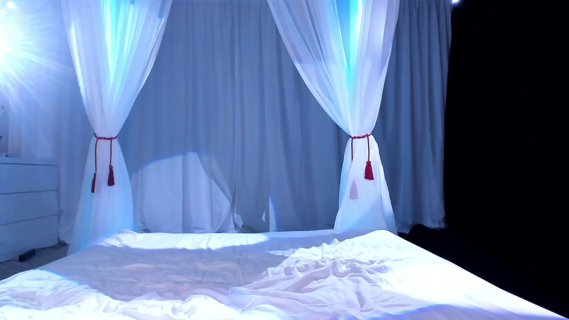 Gallery image thumbnail from Olivia's myfreecams stream on, 02/03/2024, 07:05 image 7 of 20