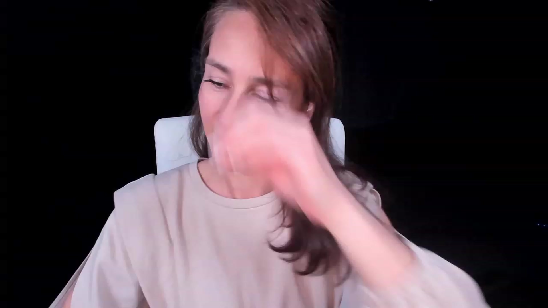 Gallery image thumbnail from Olivia's myfreecams stream on, 02/16/2024, 05:26 image 14 of 20