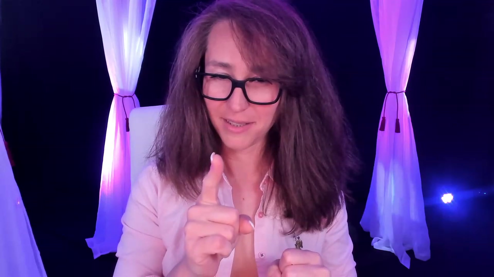 Gallery image thumbnail from Olivia's myfreecams stream on, 02/17/2024, 07:30 image 18 of 20