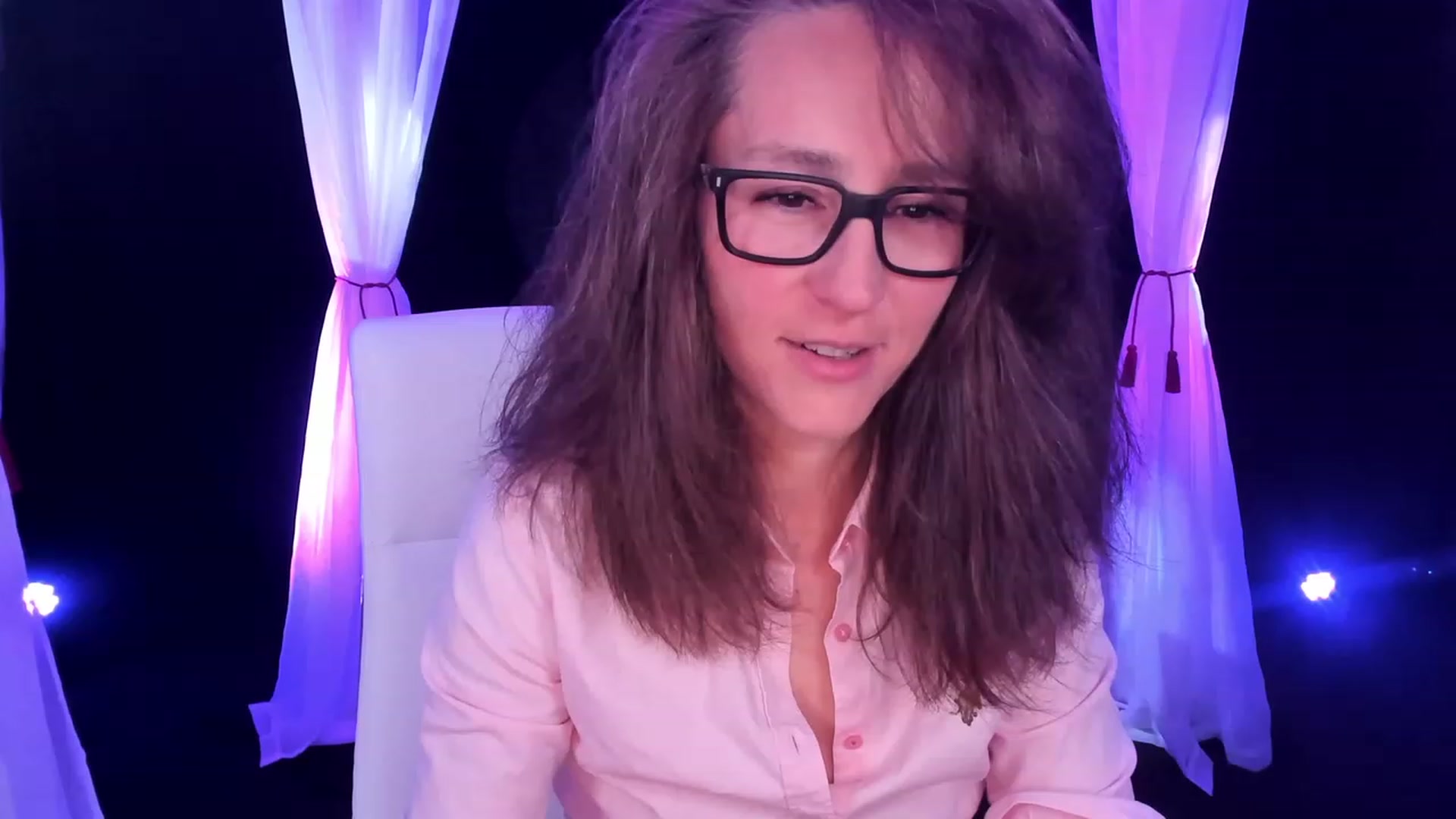 Gallery image thumbnail from Olivia's myfreecams stream on, 02/17/2024, 07:30 image 3 of 20