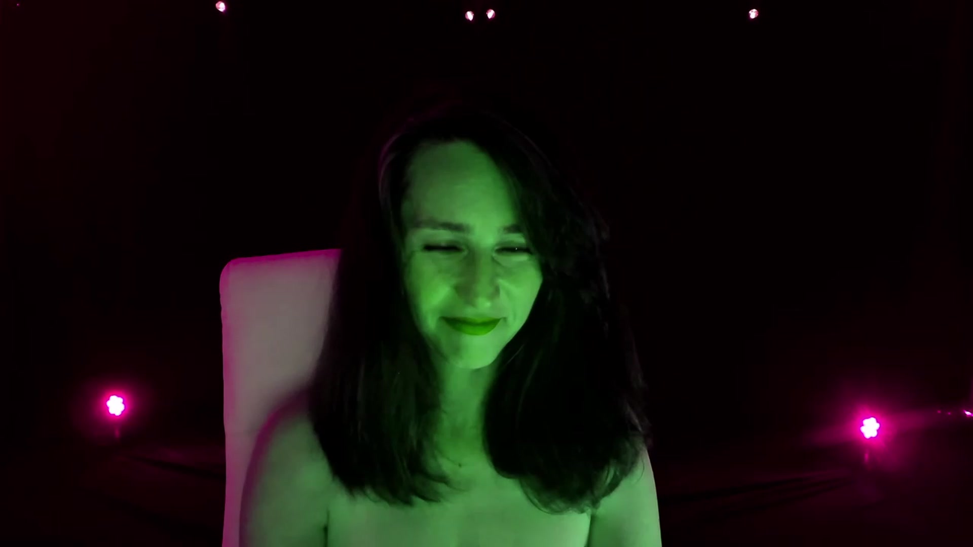 Gallery image thumbnail from Olivia's myfreecams stream on, 02/18/2024, 07:13 image 11 of 20