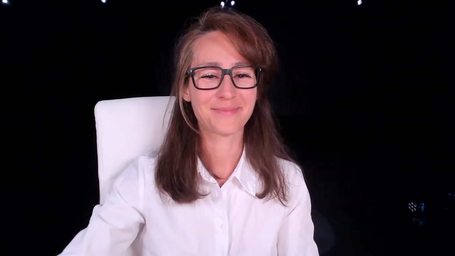 Gallery image thumbnail from Olivia's myfreecams stream on, 02/19/2024, 07:03 image 16 of 20