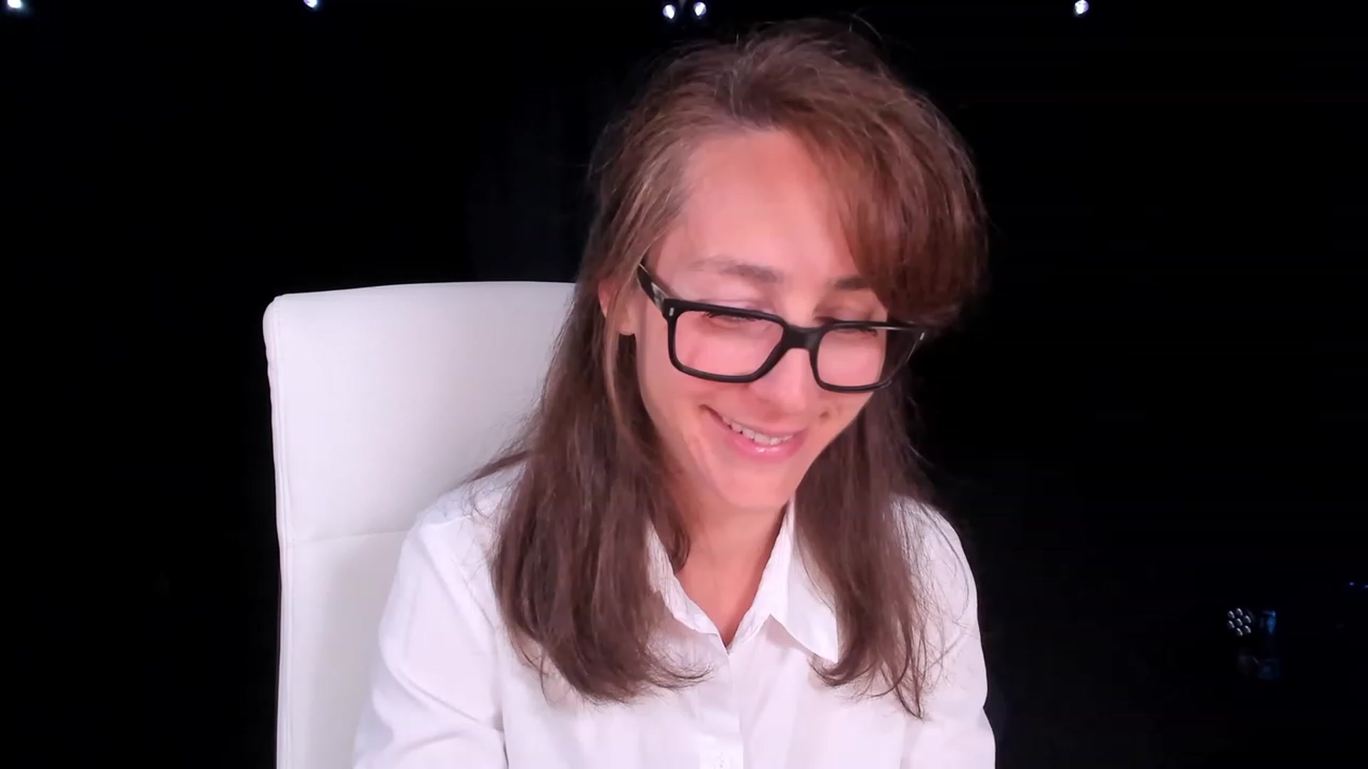 Gallery image thumbnail from Olivia's myfreecams stream on, 02/19/2024, 07:03 image 15 of 20