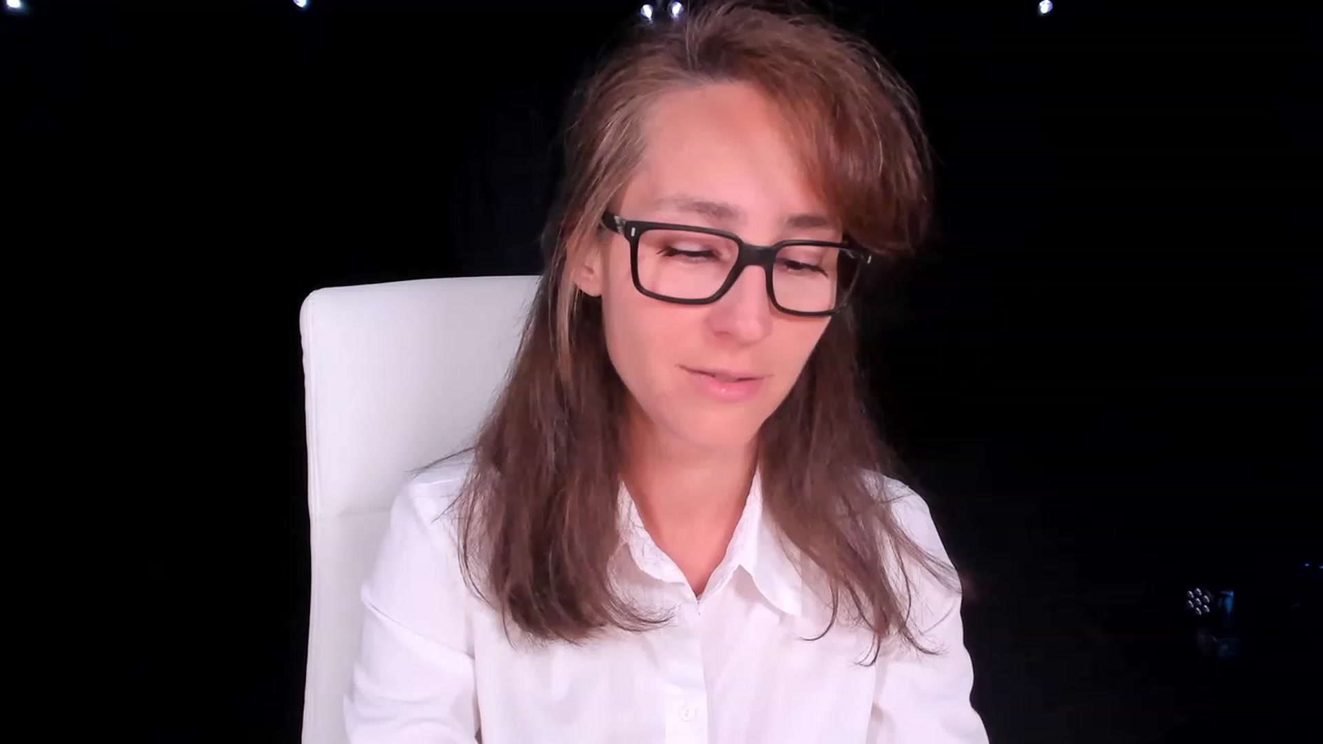 Gallery image thumbnail from Olivia's myfreecams stream on, 02/19/2024, 07:03 image 12 of 20