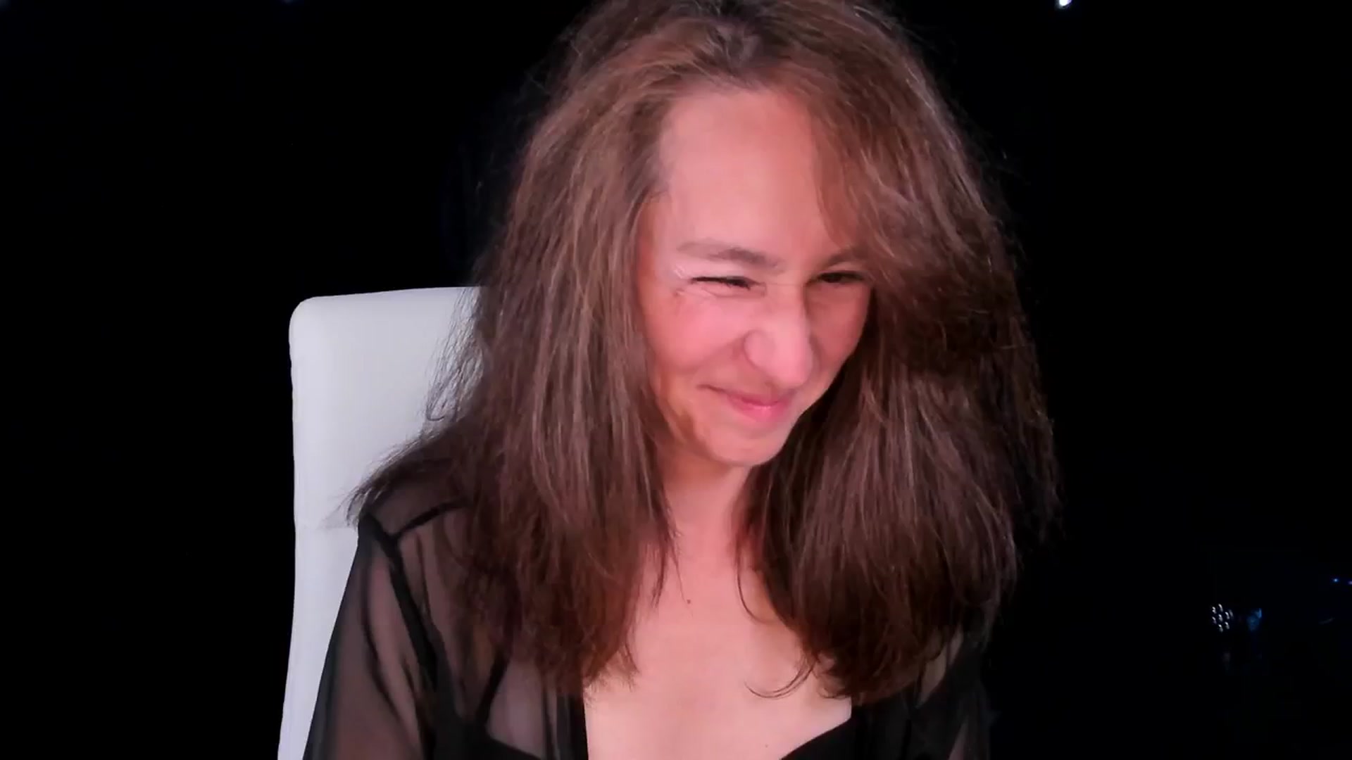 Gallery image thumbnail from Olivia's myfreecams stream on, 02/21/2024, 07:33 image 8 of 20