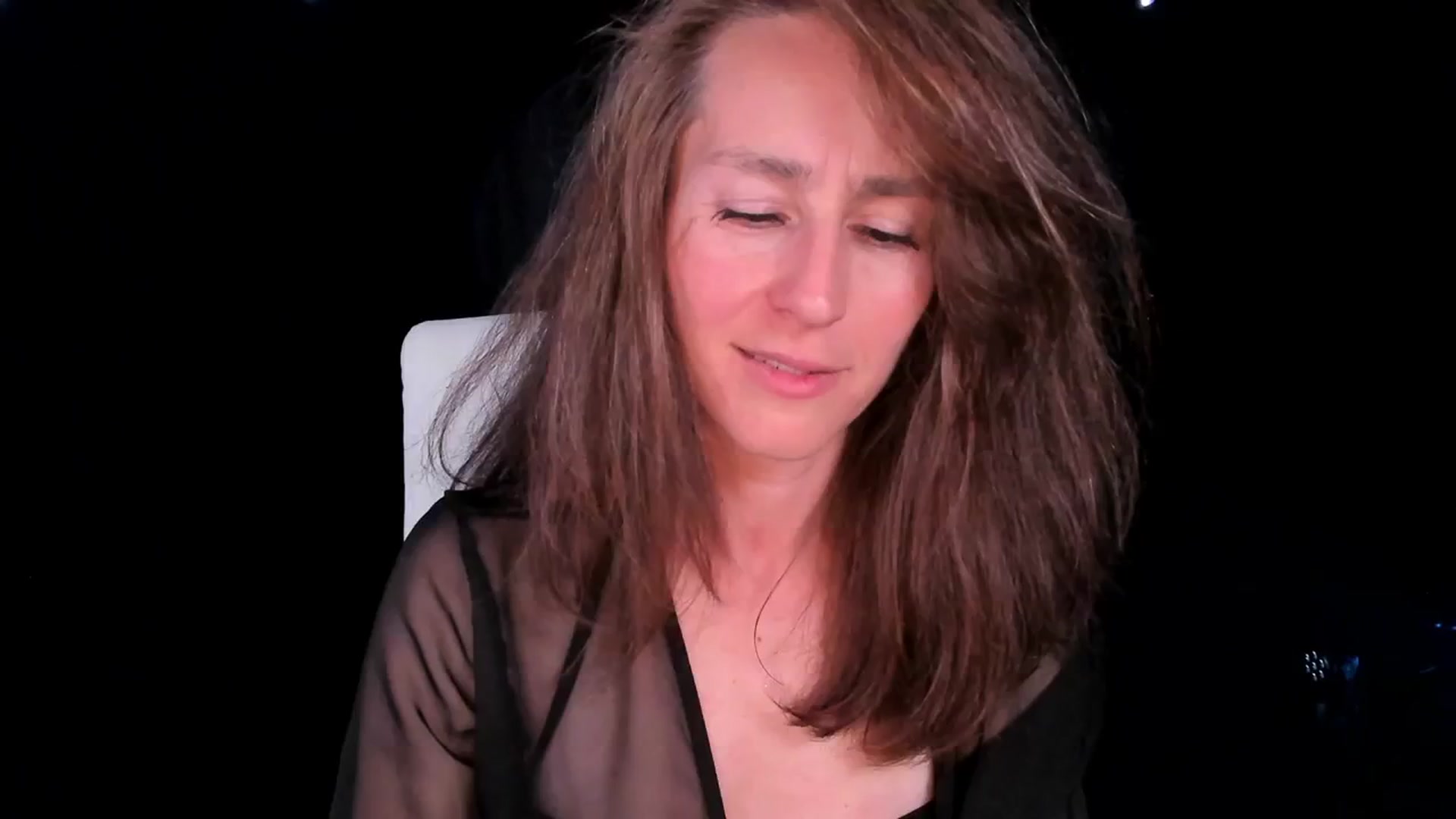 Gallery image thumbnail from Olivia's myfreecams stream on, 02/21/2024, 07:33 image 14 of 20