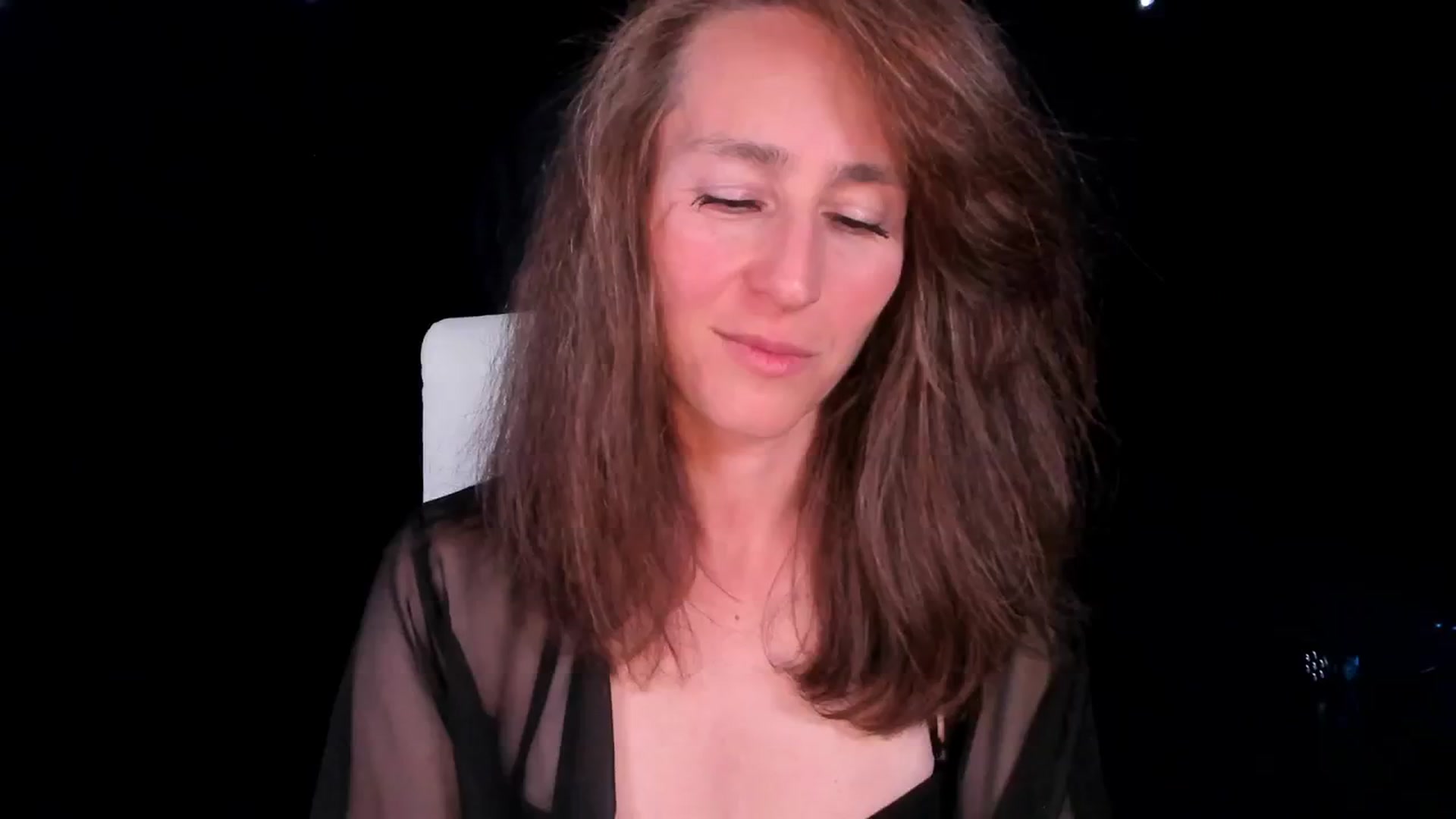 Gallery image thumbnail from Olivia's myfreecams stream on, 02/21/2024, 07:33 image 15 of 20