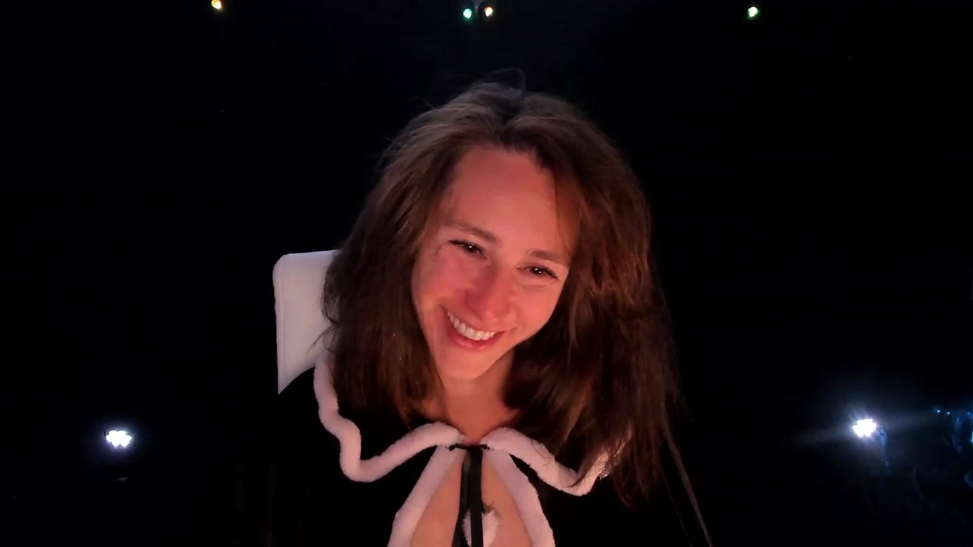 Gallery image thumbnail from Olivia's myfreecams stream on, 02/22/2024, 07:41 image 6 of 20