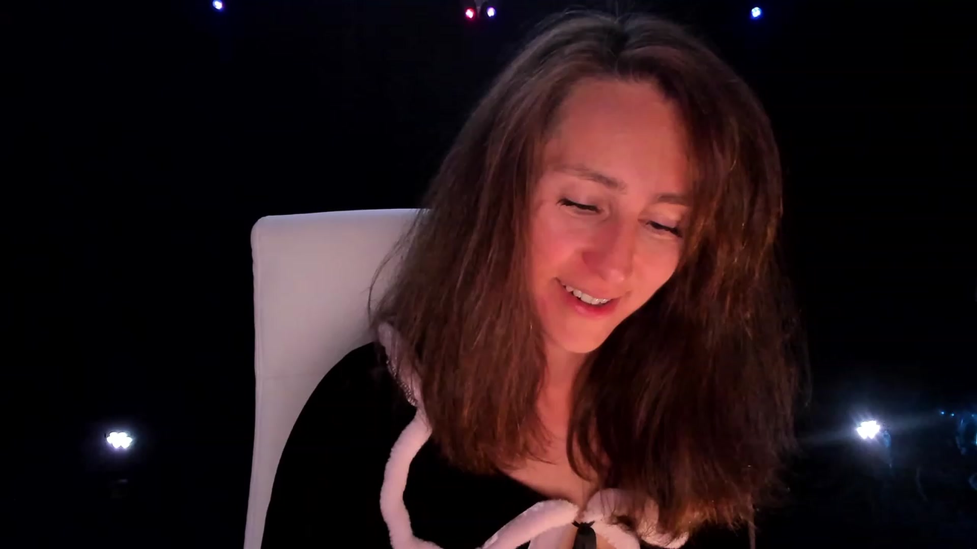 Gallery image thumbnail from Olivia's myfreecams stream on, 02/22/2024, 07:41 image 19 of 20