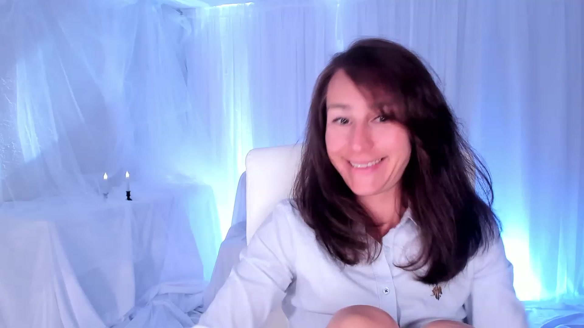 Gallery image thumbnail from Olivia's myfreecams stream on, 03/05/2024, 07:33 image 16 of 20