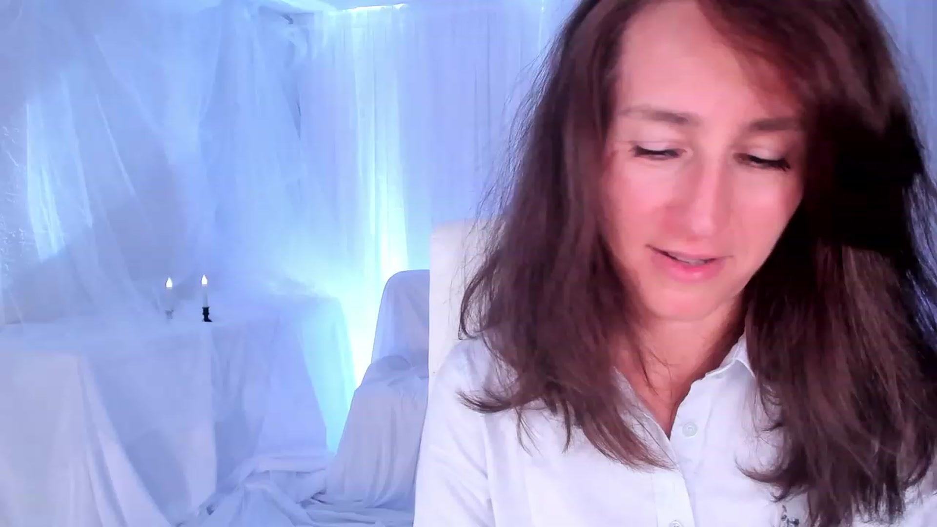 Gallery image thumbnail from Olivia's myfreecams stream on, 03/05/2024, 07:33 image 2 of 20
