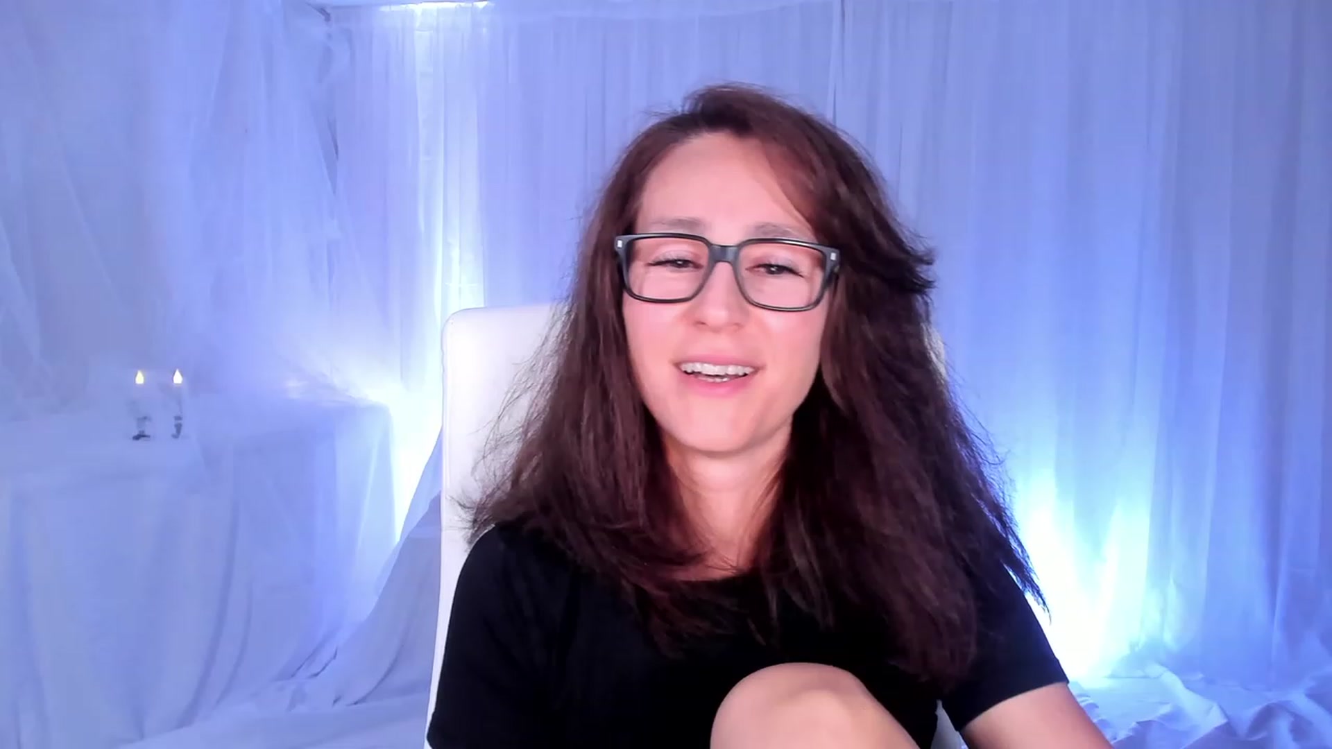 Gallery image thumbnail from Olivia's myfreecams stream on, 03/06/2024, 05:07 image 5 of 20
