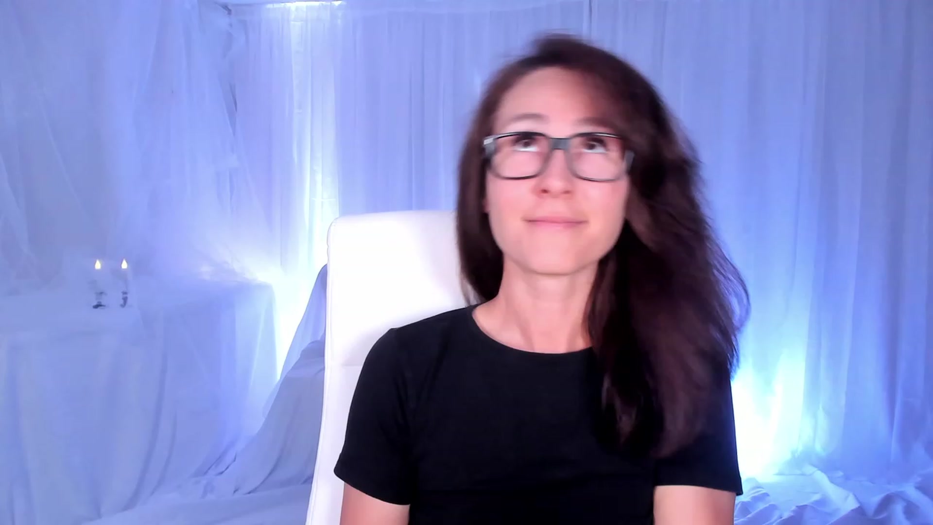 Gallery image thumbnail from Olivia's myfreecams stream on, 03/06/2024, 05:07 image 3 of 20