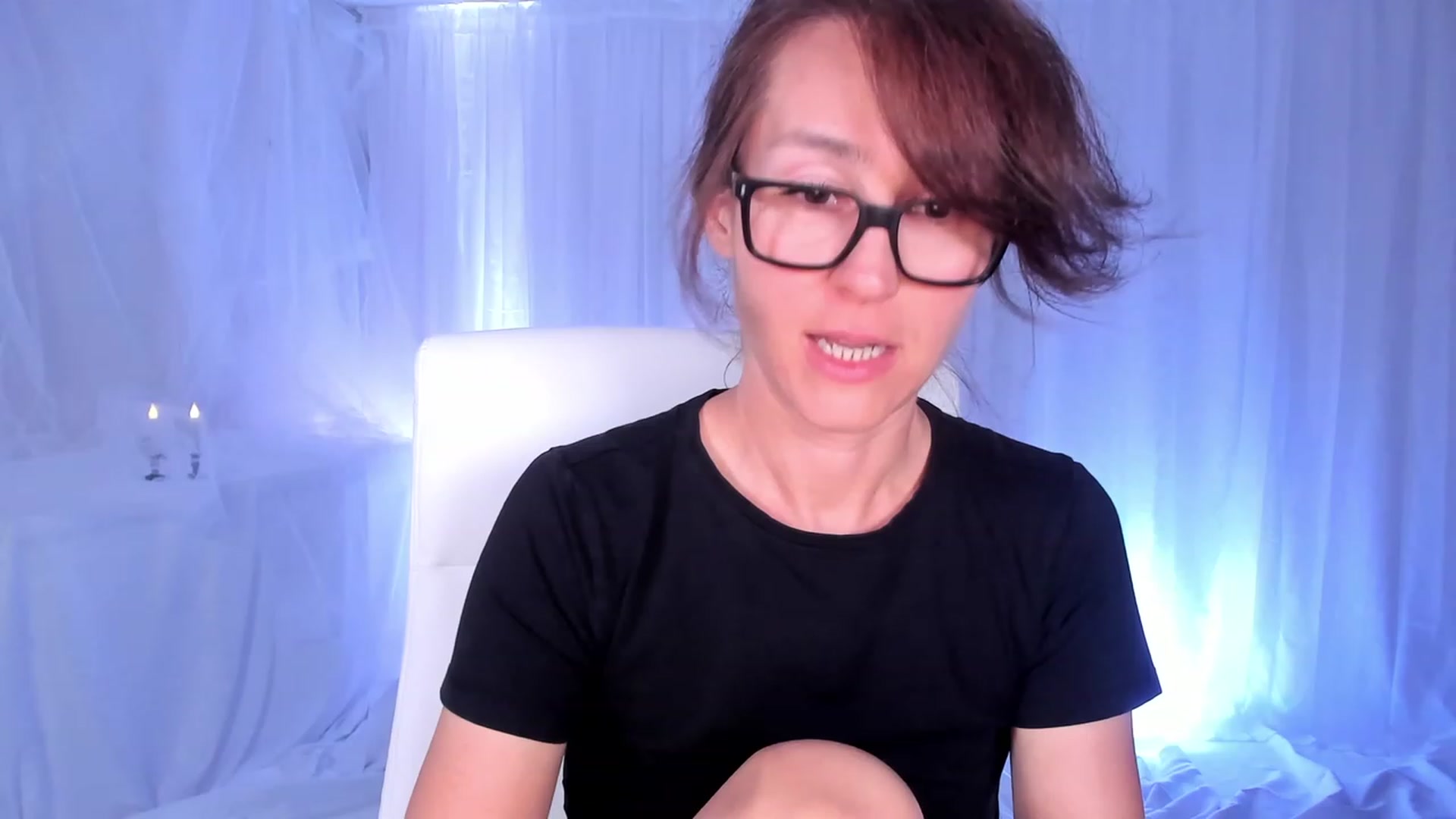 Gallery image thumbnail from Olivia's myfreecams stream on, 03/06/2024, 07:39 image 17 of 20